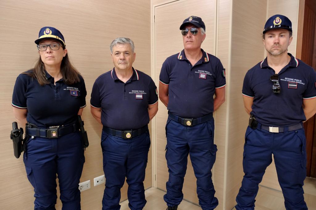 Galleria Abbandono di rifiuti su strade ad alta percorrenza turistica e valenza paesaggistica, arriva il progetto della Regione Puglia per contrastare il fenomeno - Diapositiva 8 di 13