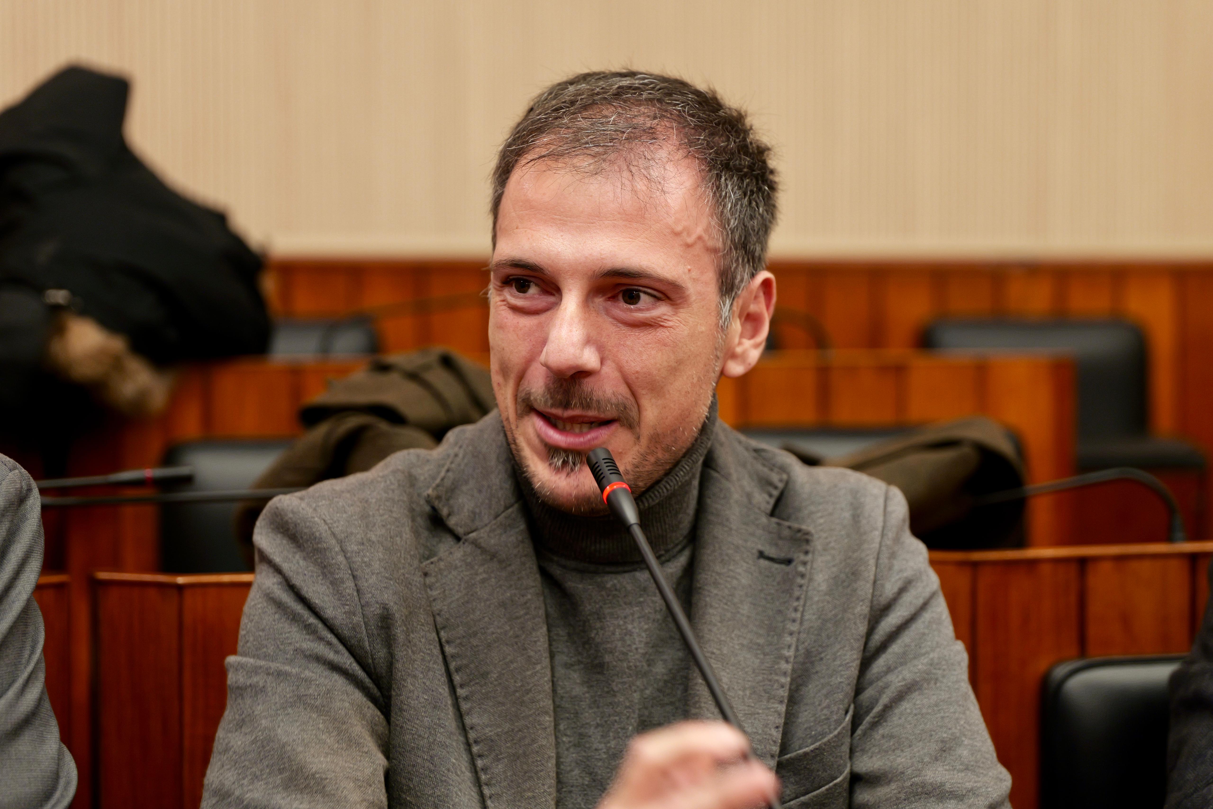 Galleria DONAZIONE DI SANGUE, IL PRESIDENTE EMILIANO FIRMA NUOVA CONVENZIONE - Diapositiva 4 di 12