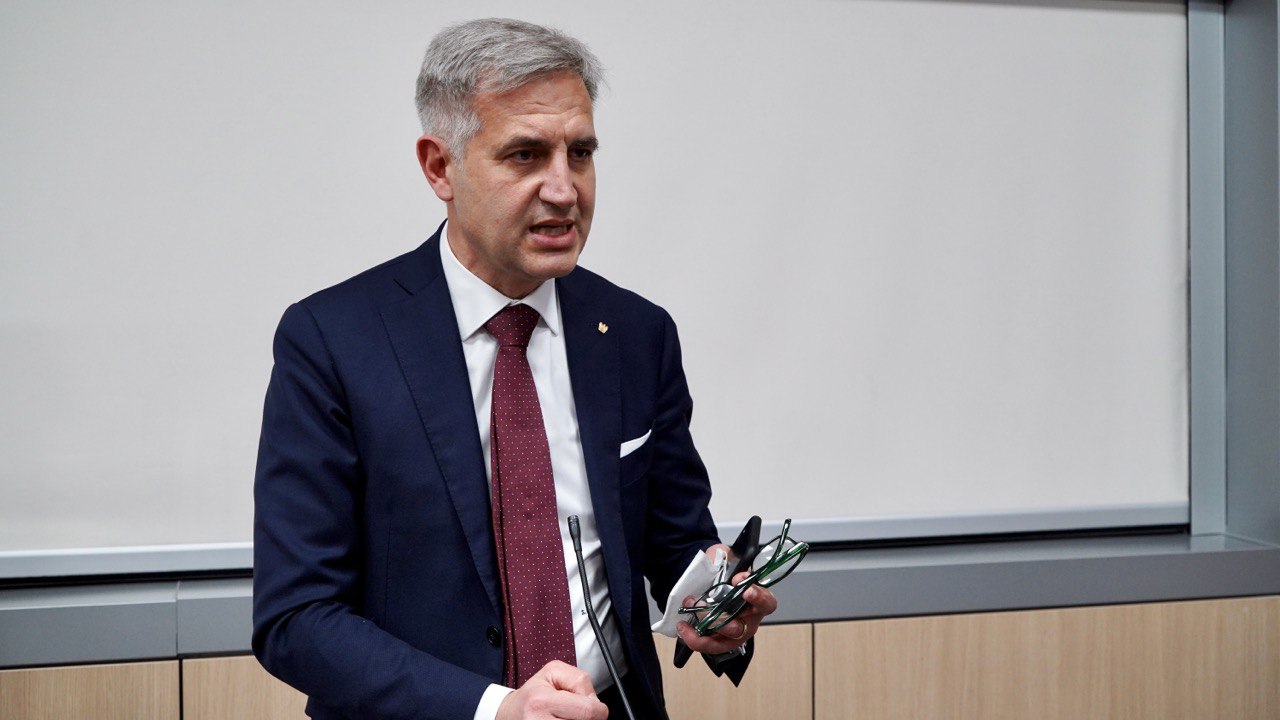 Galleria Emiliano e Delli Noci: “Imprese autosufficienti e spinta all’economia circolare, le prossime sfide contro il caro energia” - Diapositiva 9 di 13