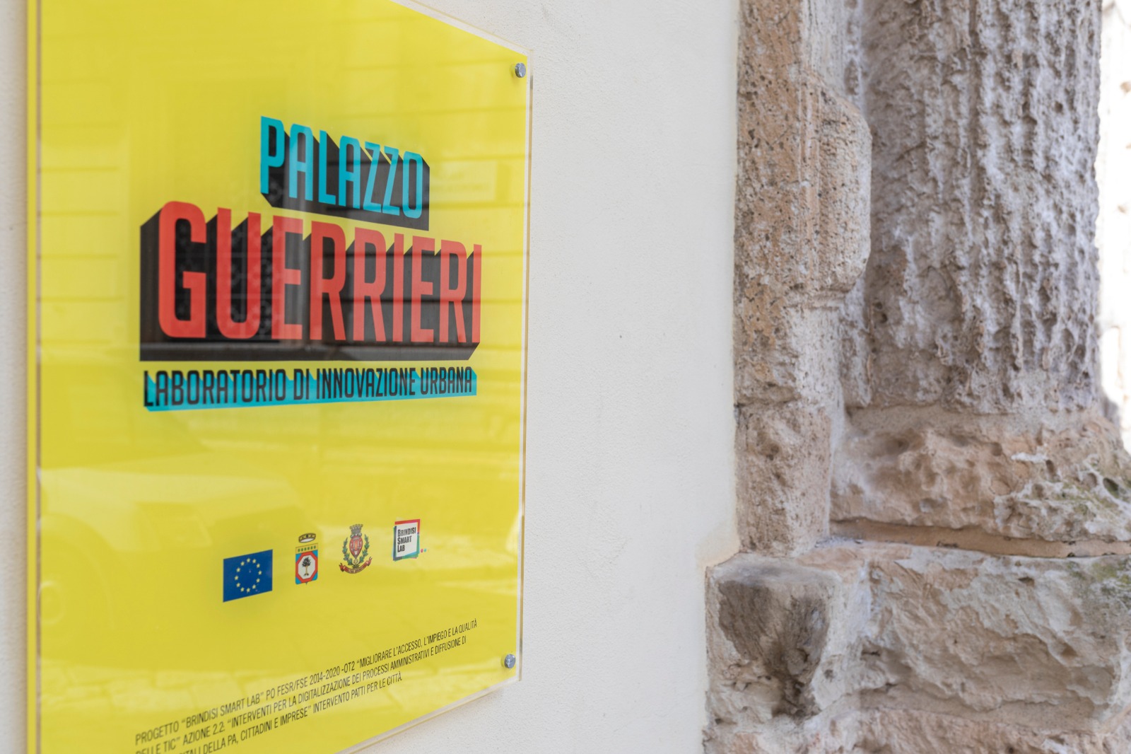 Galleria APPRODA A BRINDISI AGENDA PER IL LAVORO 2021-2027 DI REGIONE PUGLIA TERZA TAPPA NEL COWORKING SPACE MOLO 12 DI PALAZZO GUERRERI - Diapositiva 2 di 9