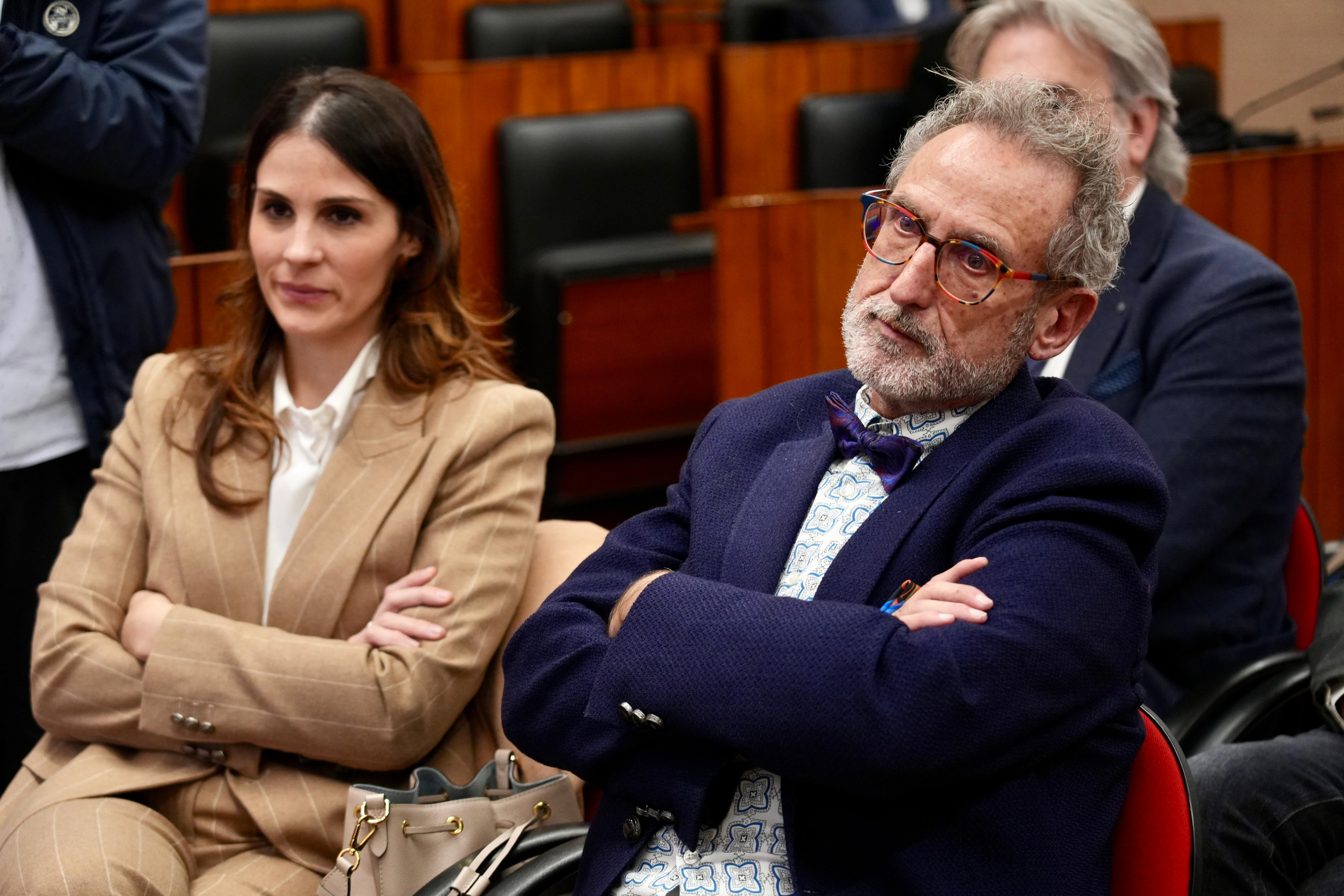 Galleria Eseguiti al “Di Venere” i primi due interventi in utero del Meridione:  da oggi la Puglia entra nell’eccellenza della Chirurgia Fetale - Diapositiva 3 di 5