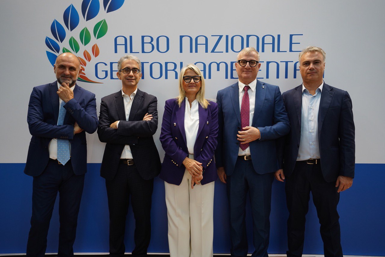 Galleria Economia circolare, protocollo d’intesa tra Regione Puglia, Albo gestori ambientali ed Unioncamere - Diapositiva 5 di 7