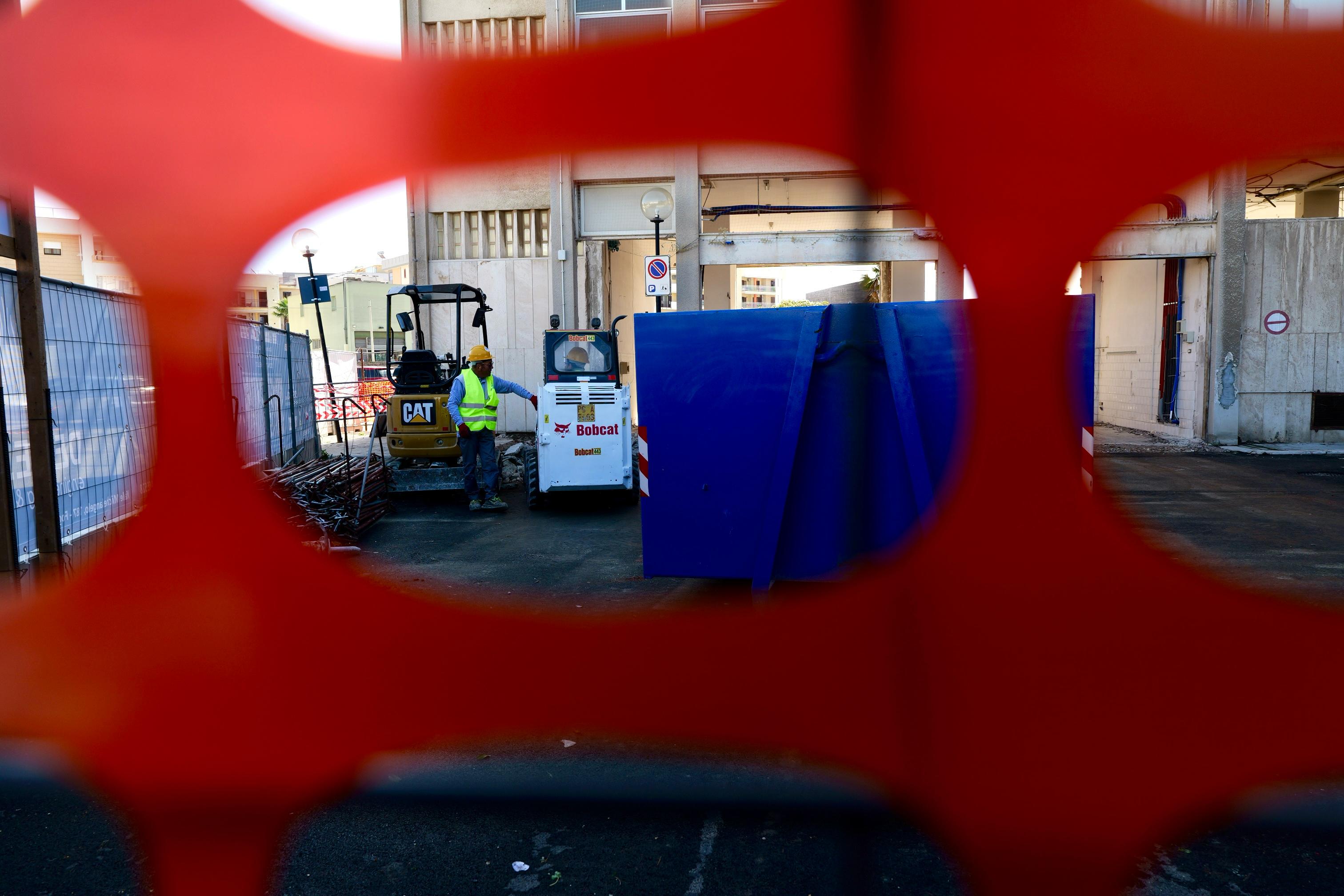 Galleria PNRR-PNC, adeguamento antisismico ed efficientamento energetico: Asl Bari dà il via a lavori da 7,3 milioni all’Ospedale di Molfetta - Diapositiva 7 di 10