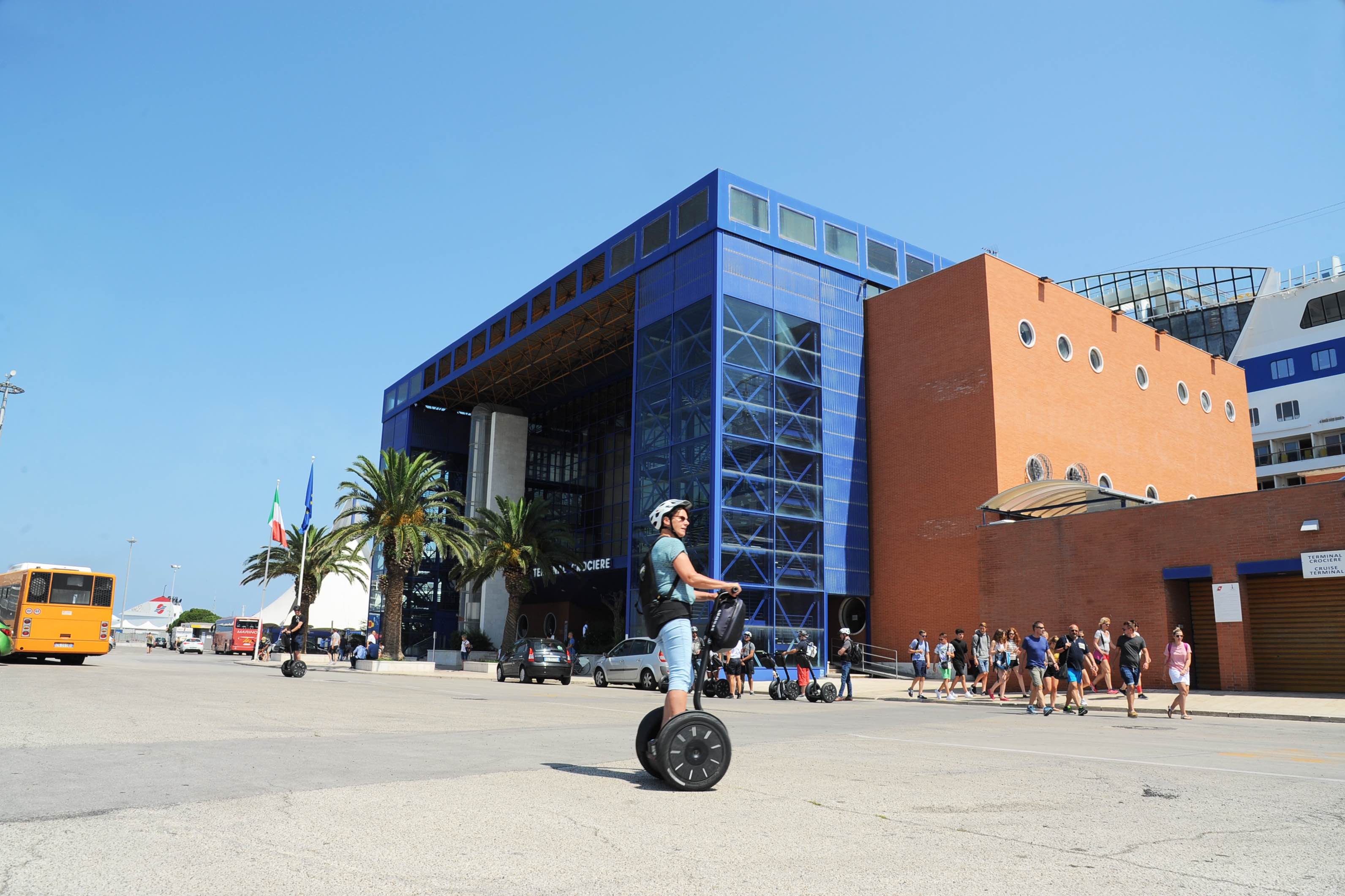 Galleria TURISMO MARITTIMO, ON LINE AVVISO DI PUGLIAPROMOZIONE PER LA VALORIZZAZIONE - Diapositiva 2 di 4