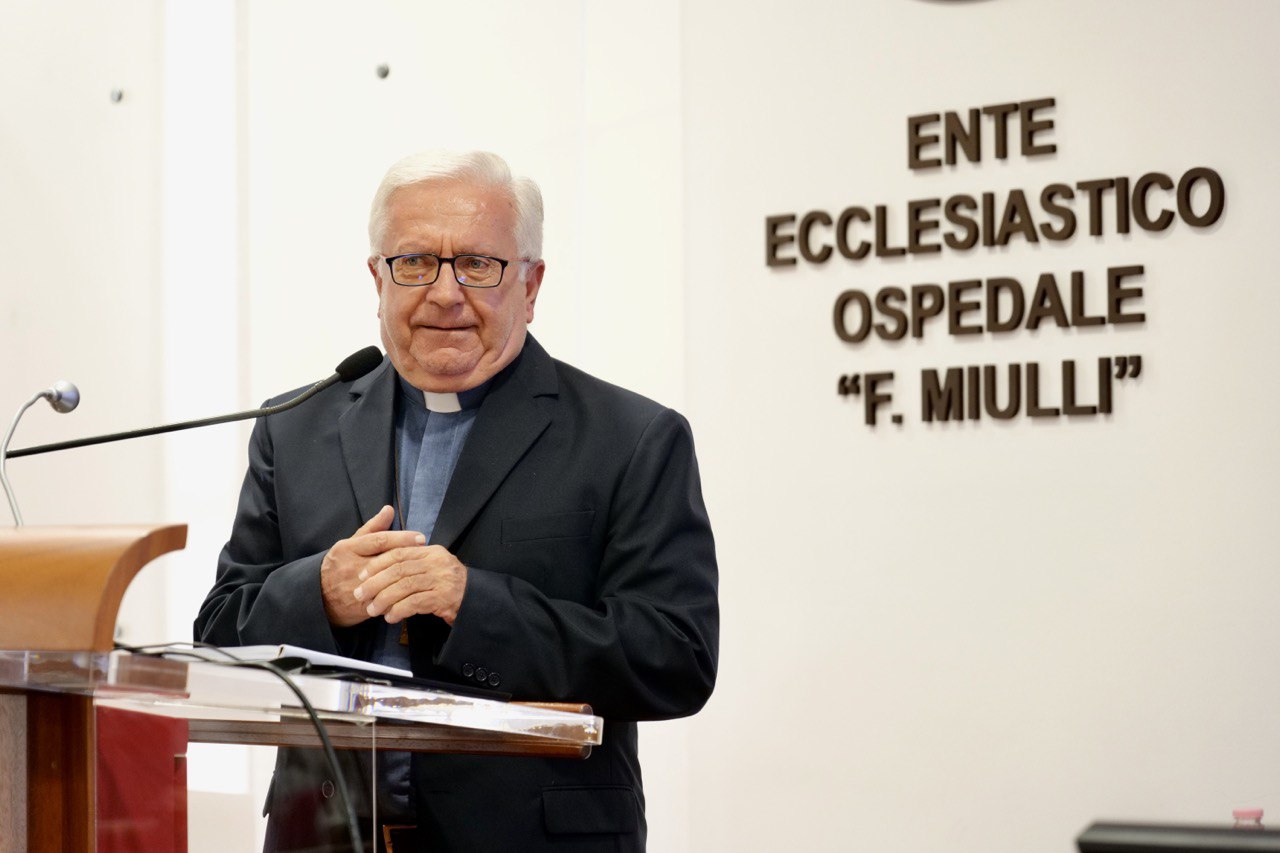 Galleria Emiliano, Palese e Montanaro al Miulli: “Al via l’iter per il riconoscimento di azienda universitaria” - Diapositiva 17 di 21