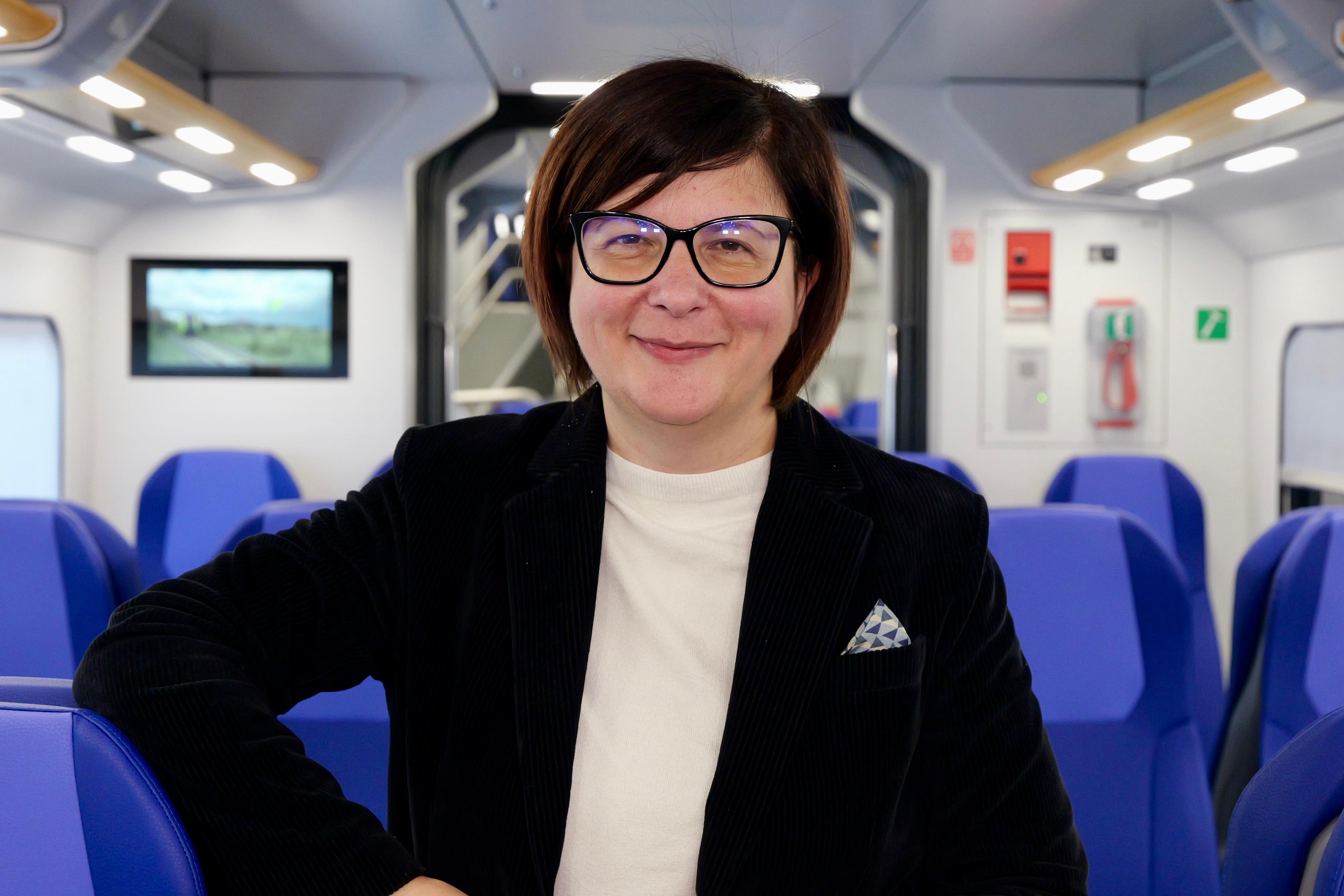 Galleria Trasporti, presentati i due nuovi treni elettrici a due piani del Regionale di Trenitalia - Diapositiva 8 di 24