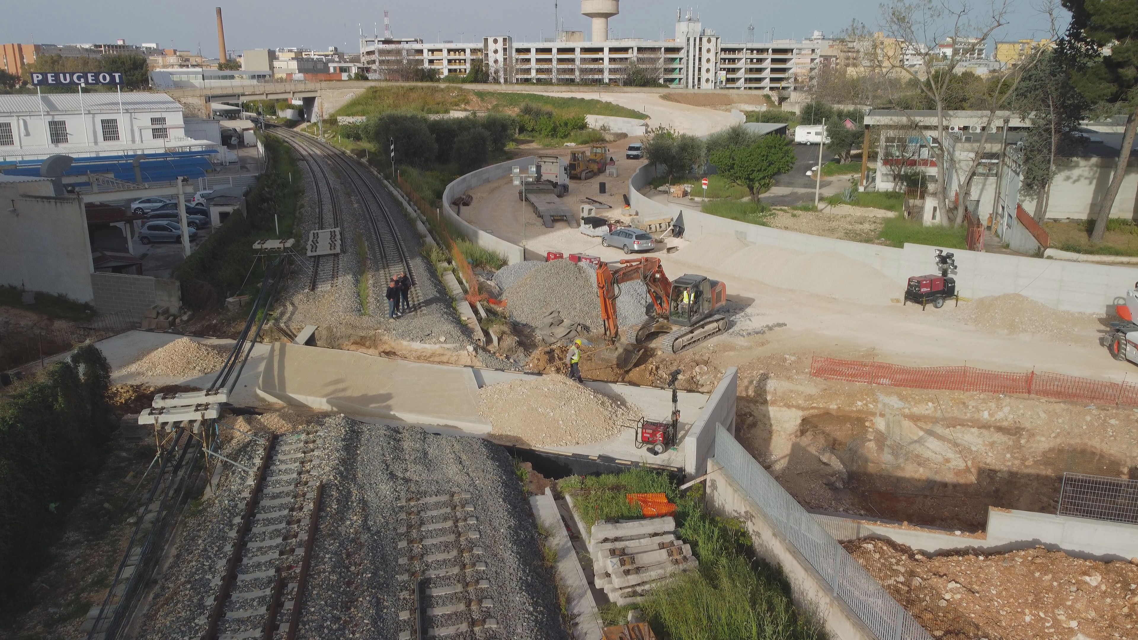 Galleria Sicurezza ferroviaria e una nuova viabilità sostenibile al Quartierino di Bari grazie al progetto Strade Nuove tra Regione Puglia, Comune di Bari e FAL - Diapositiva 5 di 5