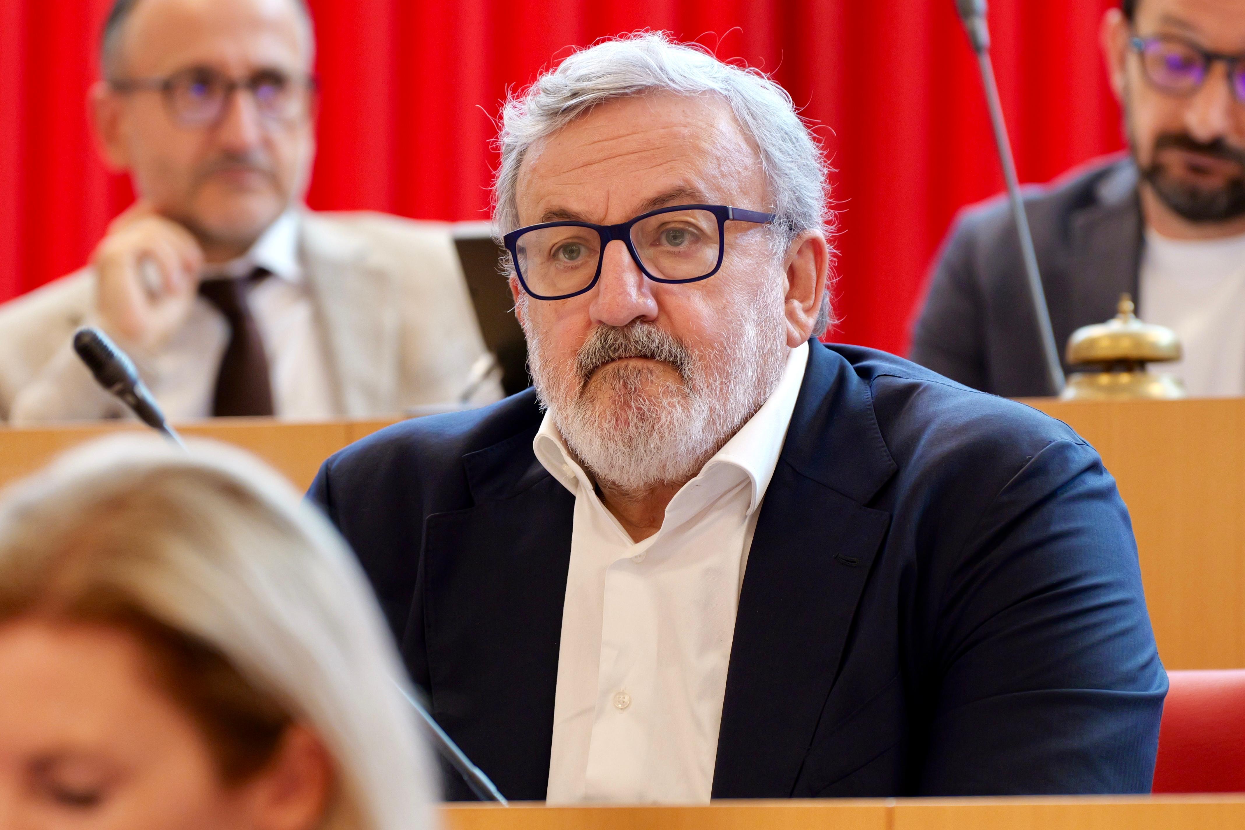 Galleria Audizione commissari ex Ilva, Emiliano: 