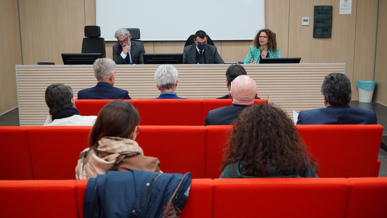 Galleria Emiliano e Delli Noci: “Imprese autosufficienti e spinta all’economia circolare, le prossime sfide contro il caro energia” - Diapositiva 2 di 13