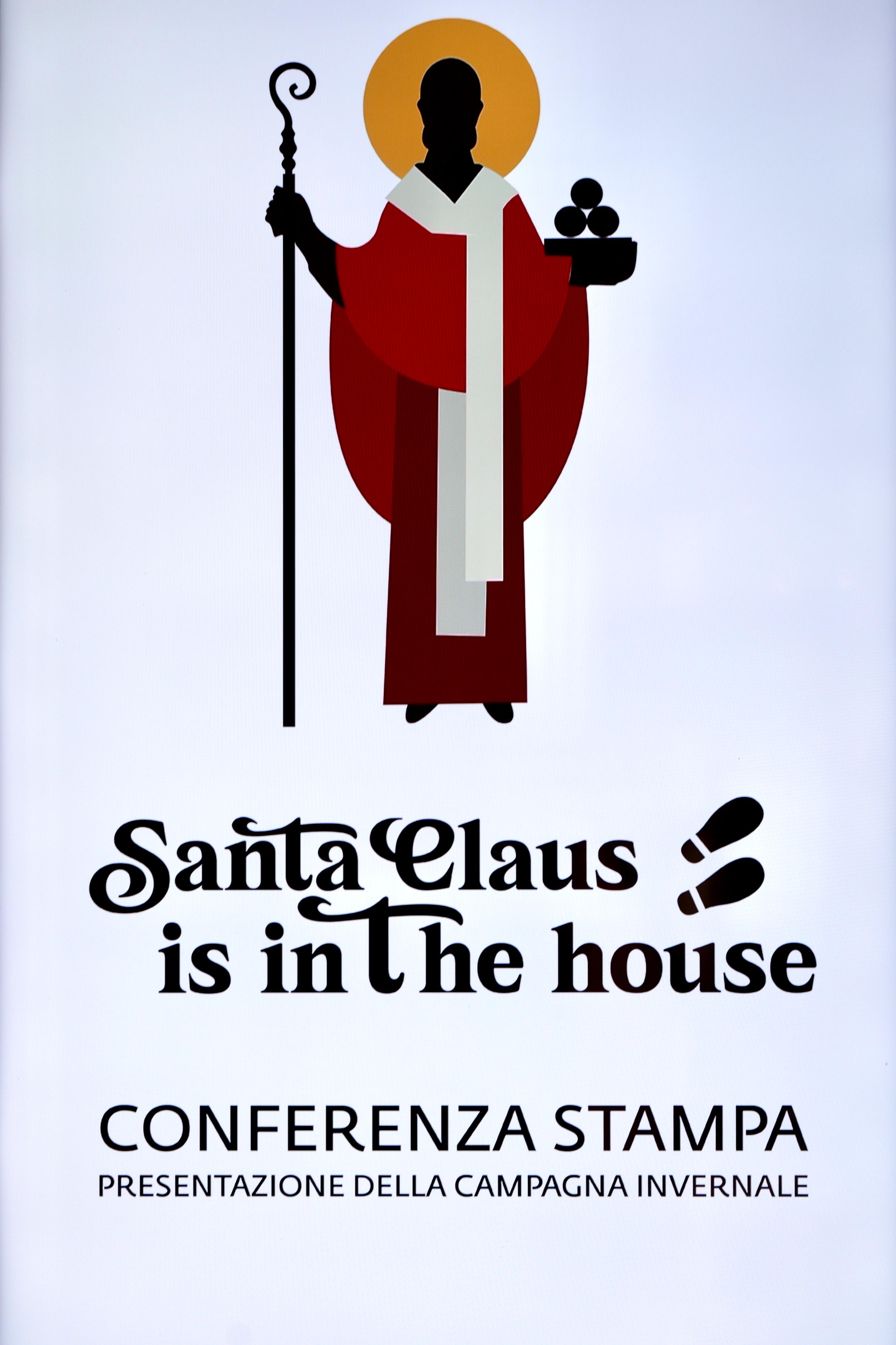 Galleria “SANTA CLAUS IS IN THE HOUSE” - Diapositiva 4 di 14