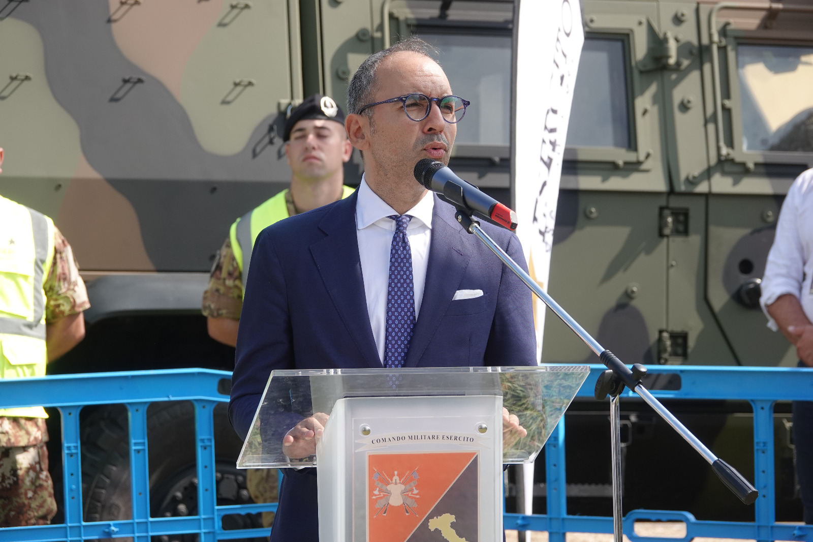 Galleria FDL 2023. PIEMONTESE ALLA CERIMONIA DELL’ALZABANDIERA DELL’ESERCITO - Diapositiva 3 di 9