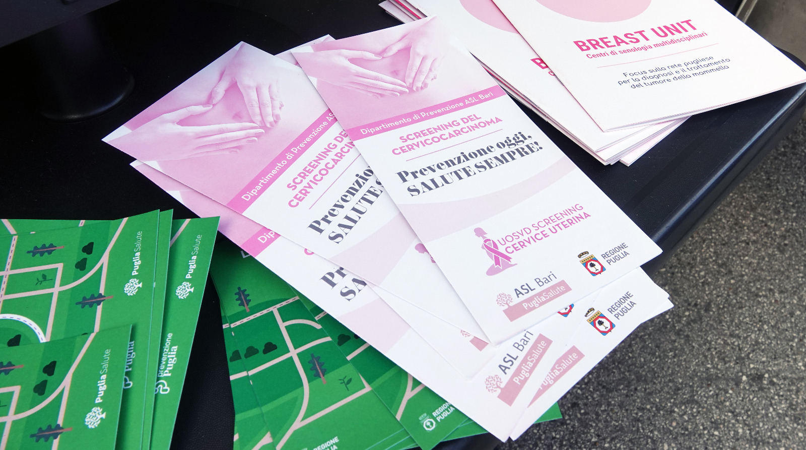 Galleria LA REGIONE PUGLIA AL “VILLAGGIO DELLA SALUTE”  PER LA “RACE FOR THE CURE” - Diapositiva 4 di 9