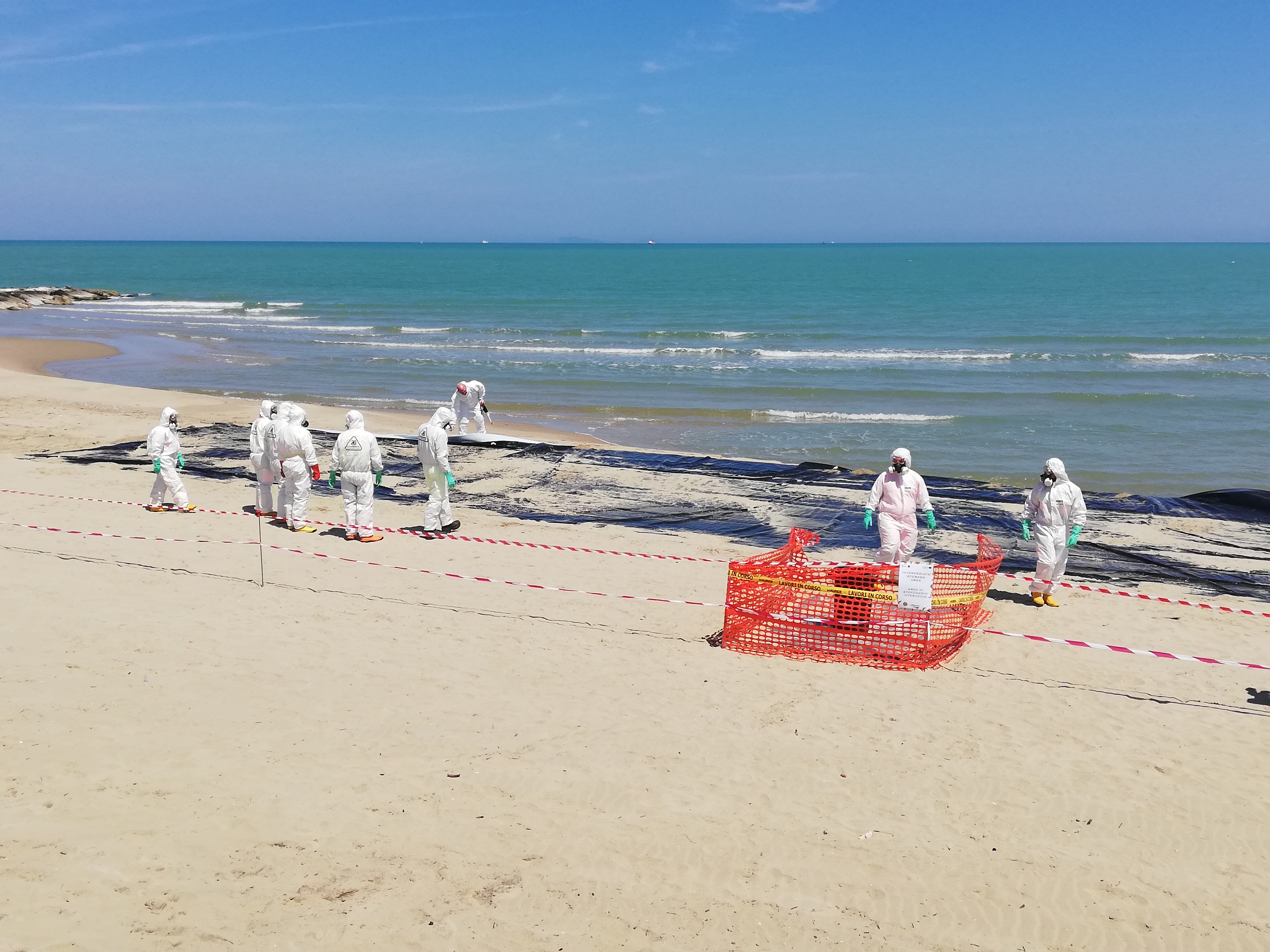Galleria Protezione civile, il bilancio dell’esercitazione in mare a Lesina. Evento di chiusura nella sala del Consiglio regionale del progetto Interreg Italia-Croazia “Firespill” - Diapositiva 10 di 13