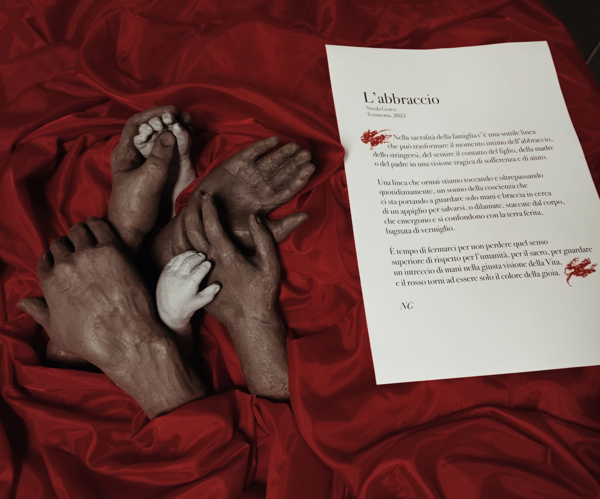 Galleria “Illustrazioni” e “L’abbraccio”, esposizione e opera del Maestro Nicola Genco in mostra al Polo Arti Cultura Turismo della Regione Puglia - Diapositiva 9 di 10