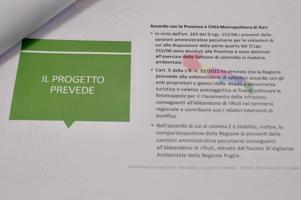 Galleria Abbandono di rifiuti su strade ad alta percorrenza turistica e valenza paesaggistica, arriva il progetto della Regione Puglia per contrastare il fenomeno - Diapositiva 12 di 13