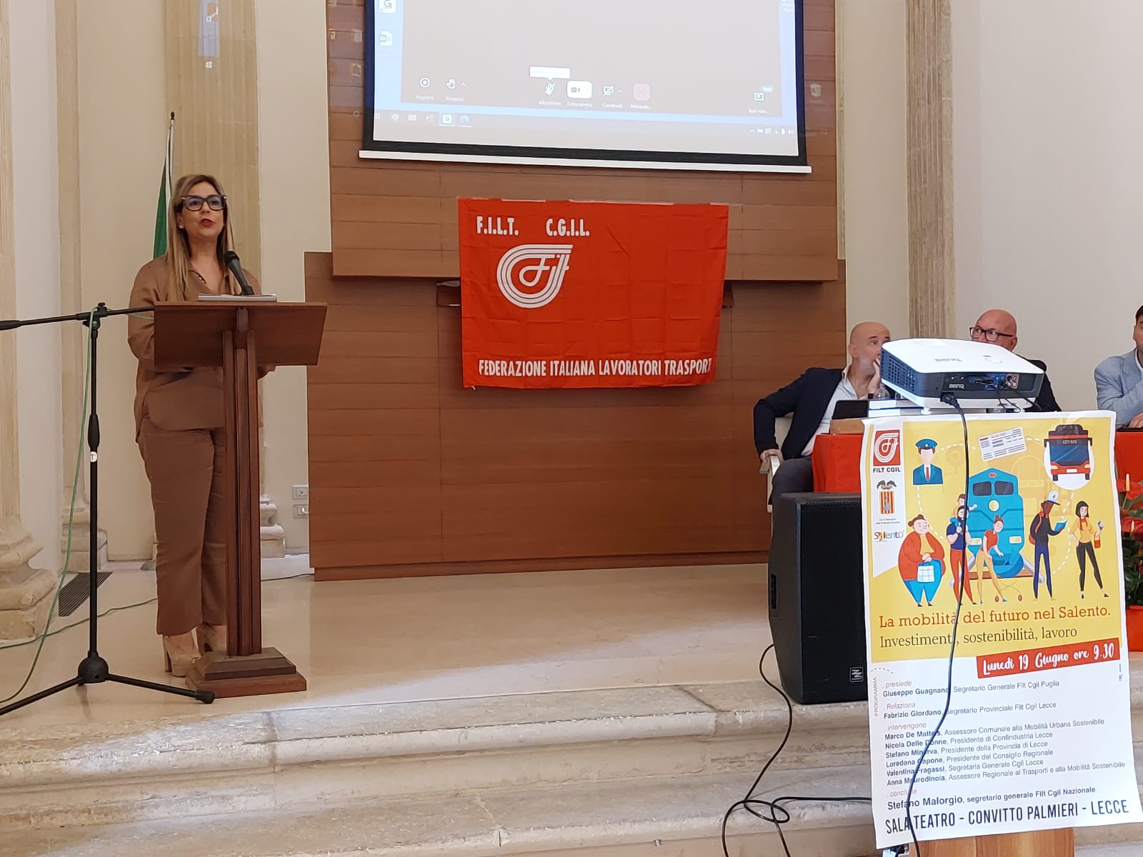 Galleria Trasporti, l’assessore Maurodinoia a Lecce ha illustrato gli interventi in programma per il territorio salentino - Diapositiva 4 di 5