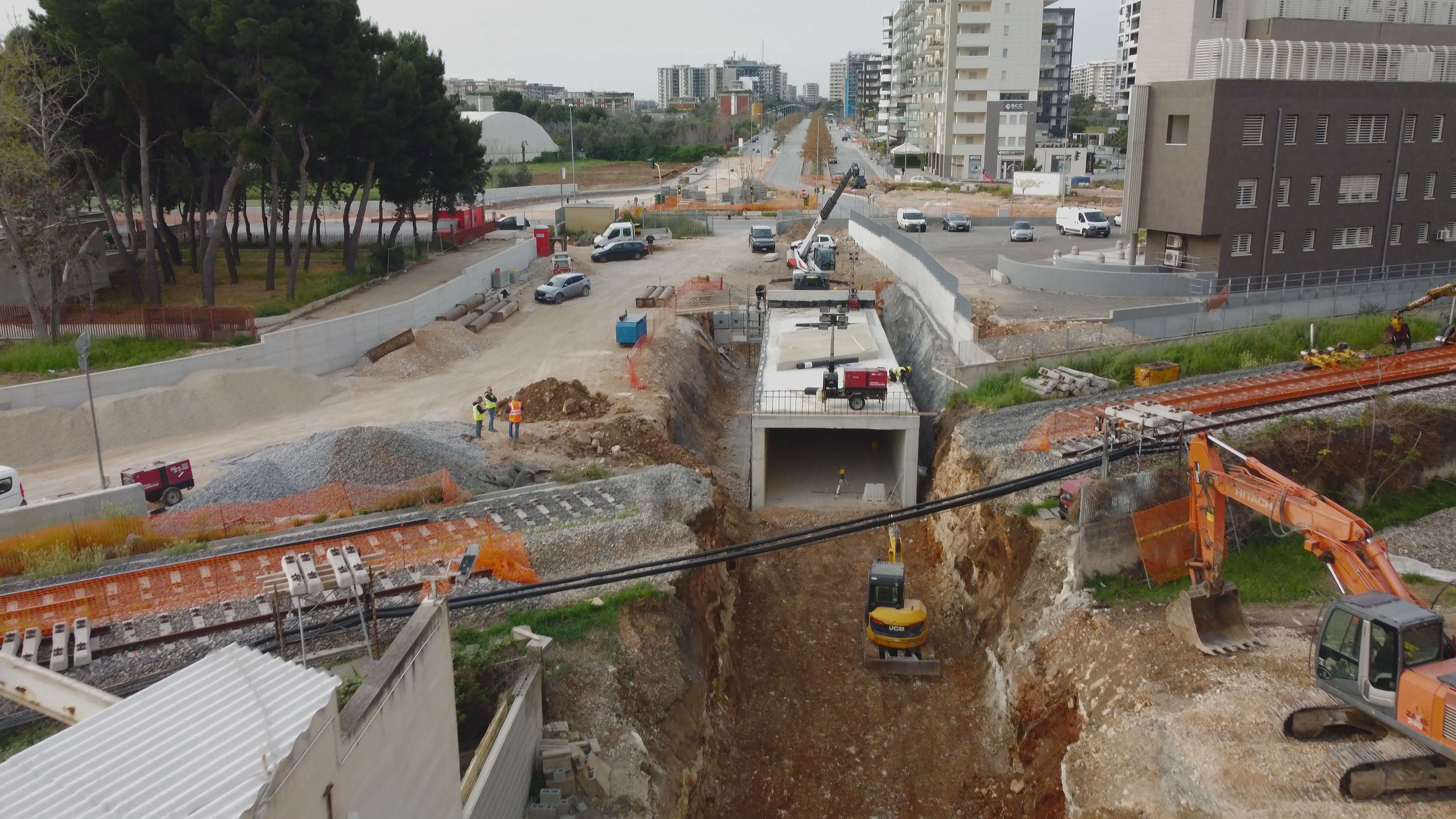 Galleria Sicurezza ferroviaria e una nuova viabilità sostenibile al Quartierino di Bari grazie al progetto Strade Nuove tra Regione Puglia, Comune di Bari e FAL - Diapositiva 4 di 5