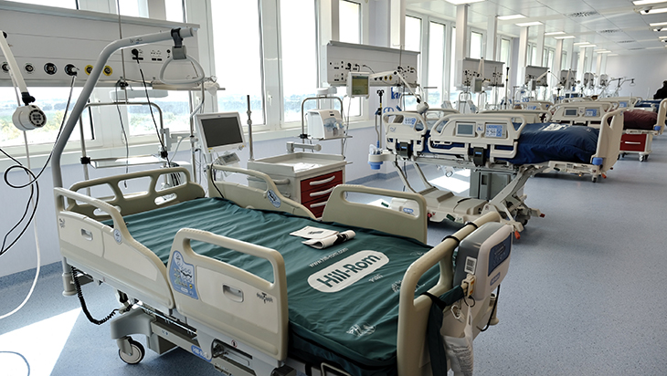 Galleria Il Dea di Lecce convertito in ospedale Covid-19, Emiliano: “Pronto ad accogliere i pazienti” - Diapositiva 10 di 17