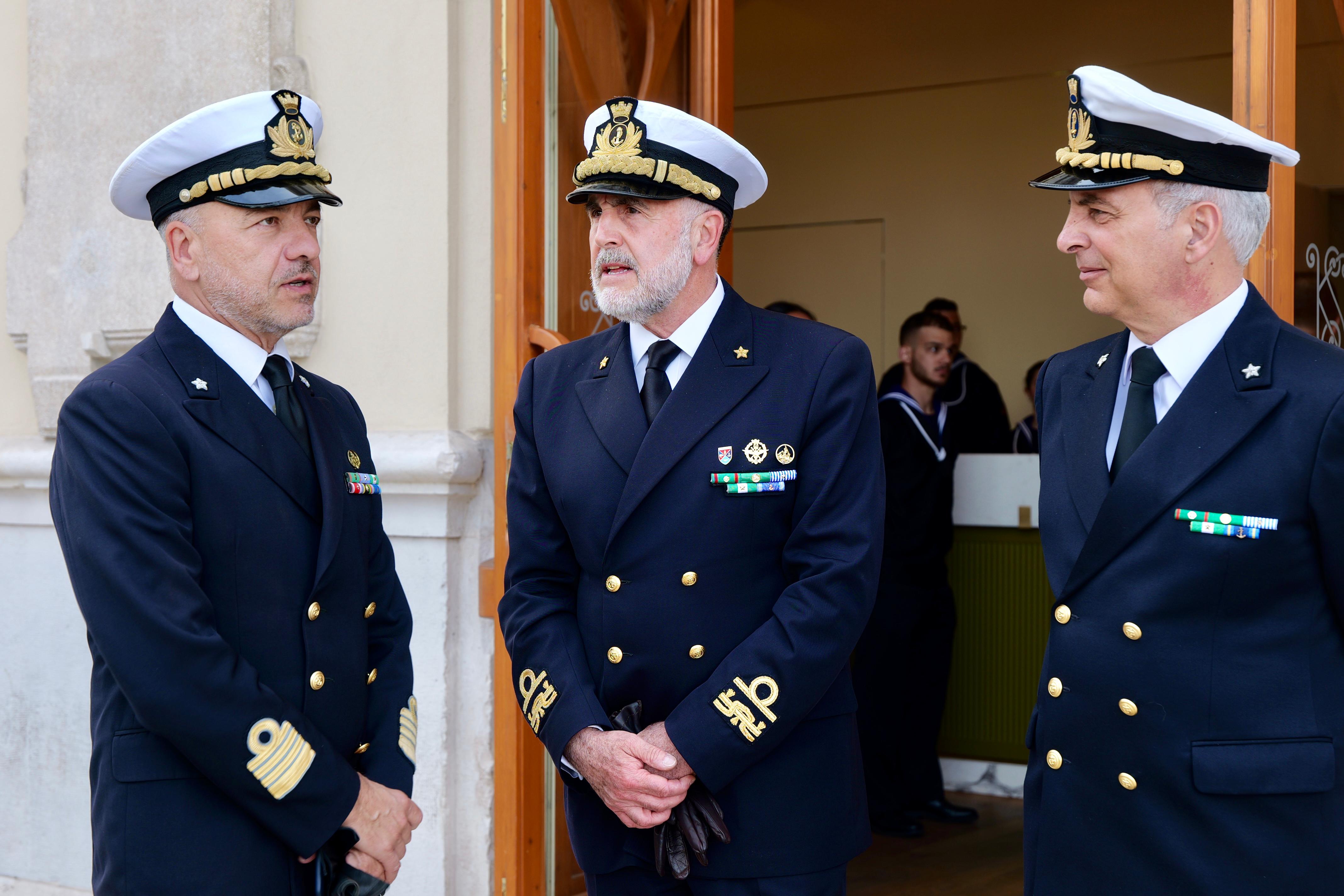 Galleria Celebrazione della prima giornata regionale della costa pugliese - Diapositiva 2 di 7