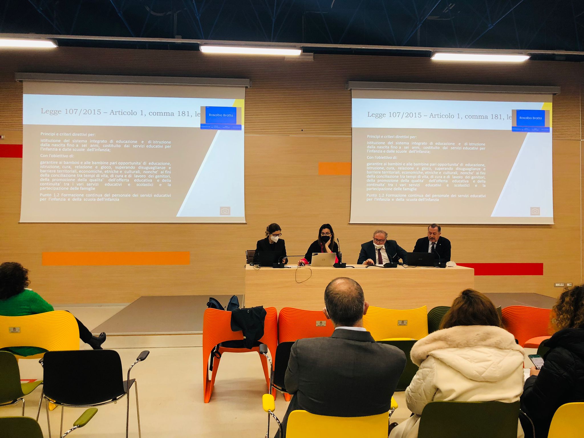 Galleria Regione Puglia e Ufficio Scolastico Regionale insieme per dare avvio alla formazione congiunta del personale addetto nel Sistema integrato Zerosei - Diapositiva 1 di 4