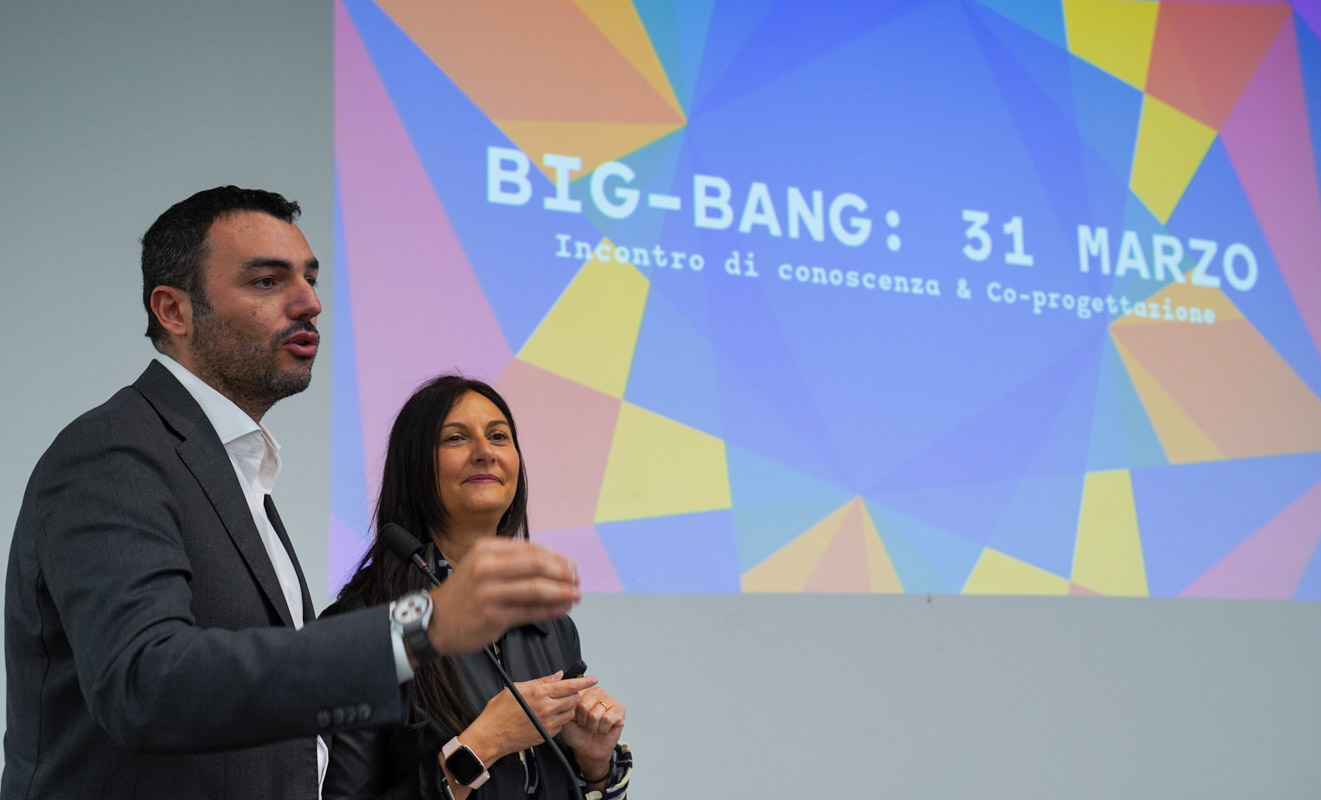 Galleria Galattica - al via i primi 60 Nodi della Rete Giovani Puglia - Diapositiva 9 di 10