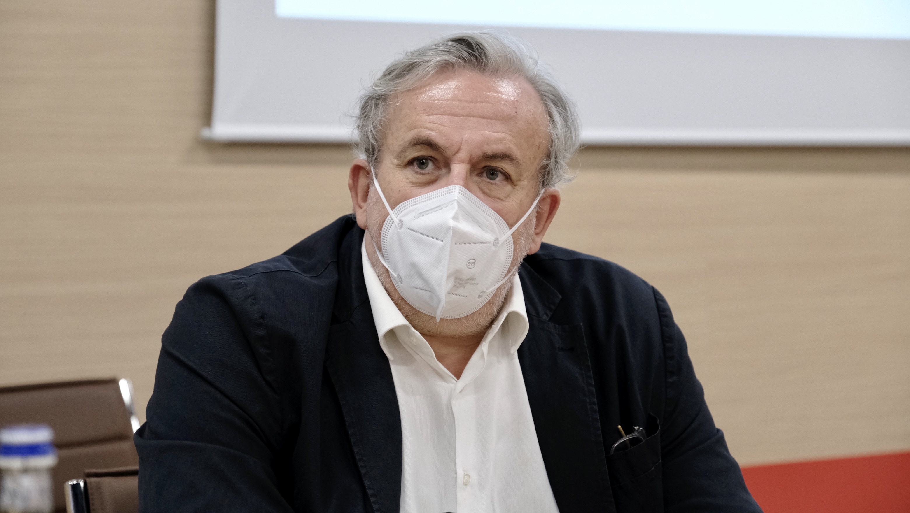 Galleria Potenziamento del patrimonio dell’impiantistica sportiva, graduatoria definitiva anno 2019. Emiliano e Piemontese incontrano le Amministrazioni. Oggi stipulato l’accordo preliminare alla sottoscrizione - Diapositiva 2 di 14