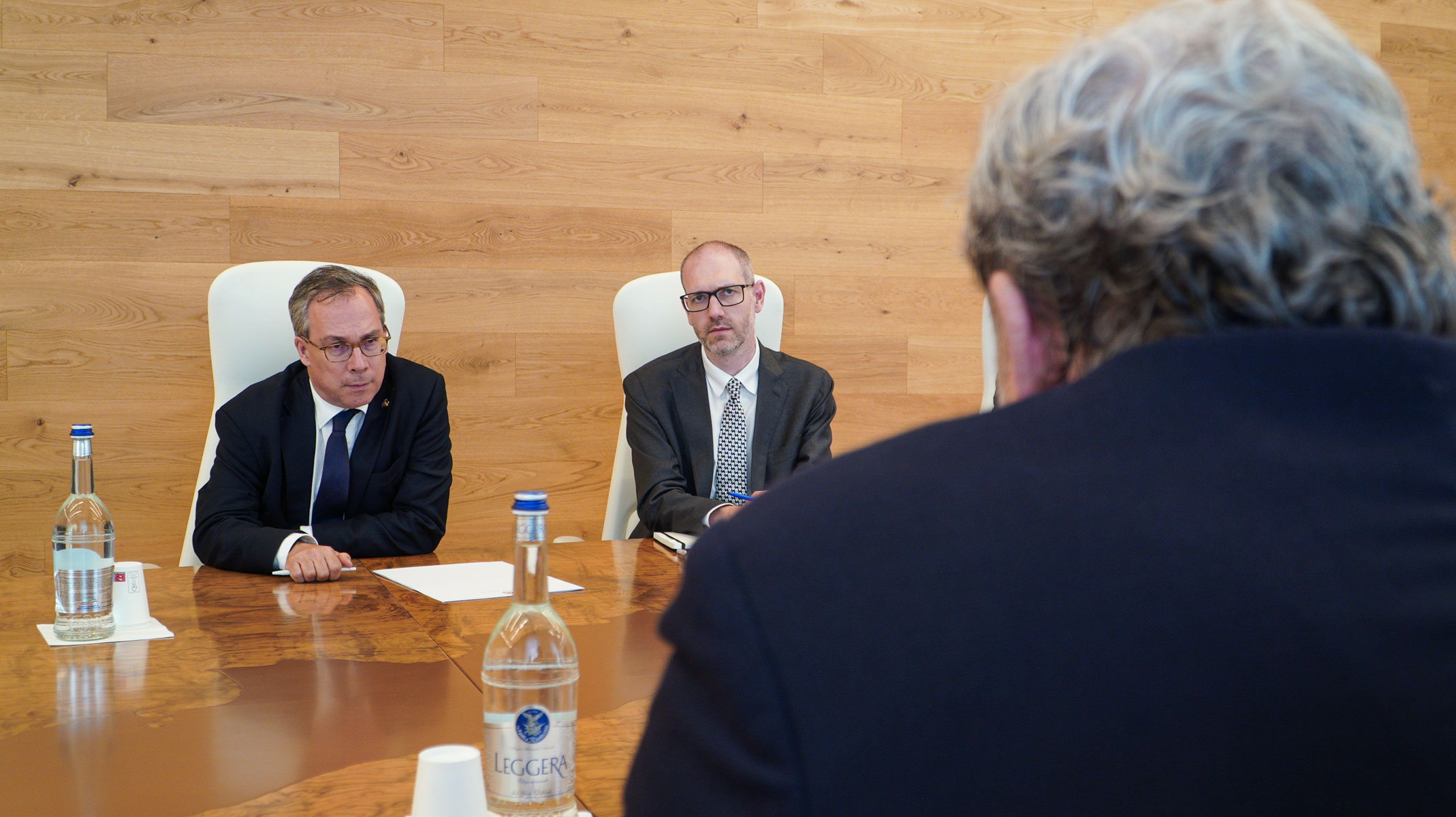 Galleria Il presidente della Regione Puglia incontra l’ambasciatore britannico in Italia - Diapositiva 5 di 6