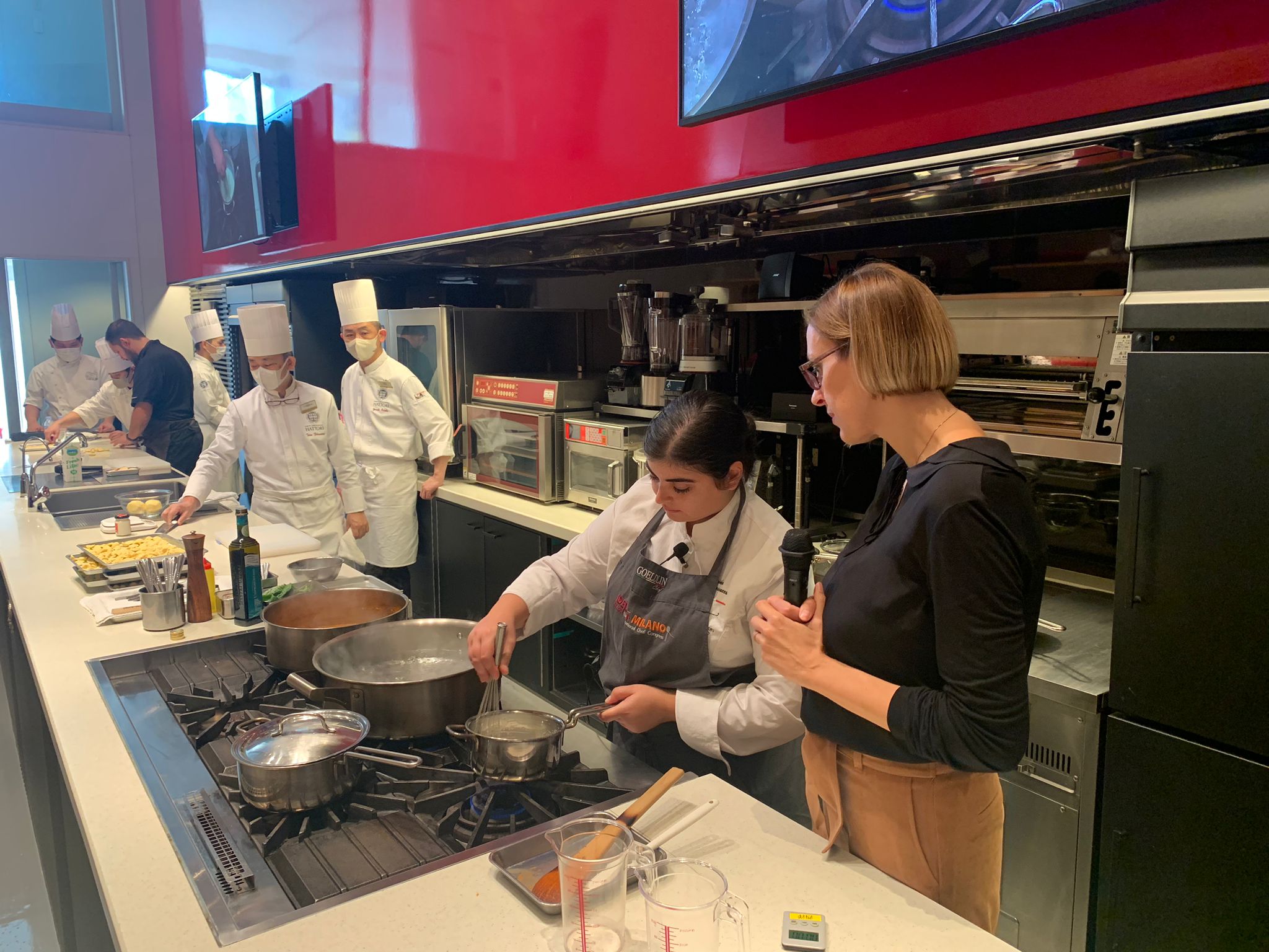 Galleria MASTERCLASS DELLA CHEF PUGLIESE MARROCCO NEL PRESTIGIOSO “HATTORI NUTRITION COLLEGE” DI TOKYO - Diapositiva 14 di 22