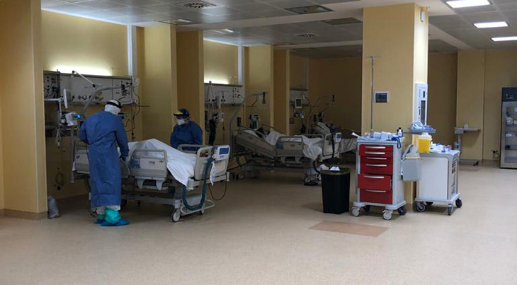 Galleria Il Dea di Lecce convertito in ospedale Covid-19, Emiliano: “Pronto ad accogliere i pazienti” - Diapositiva 17 di 17