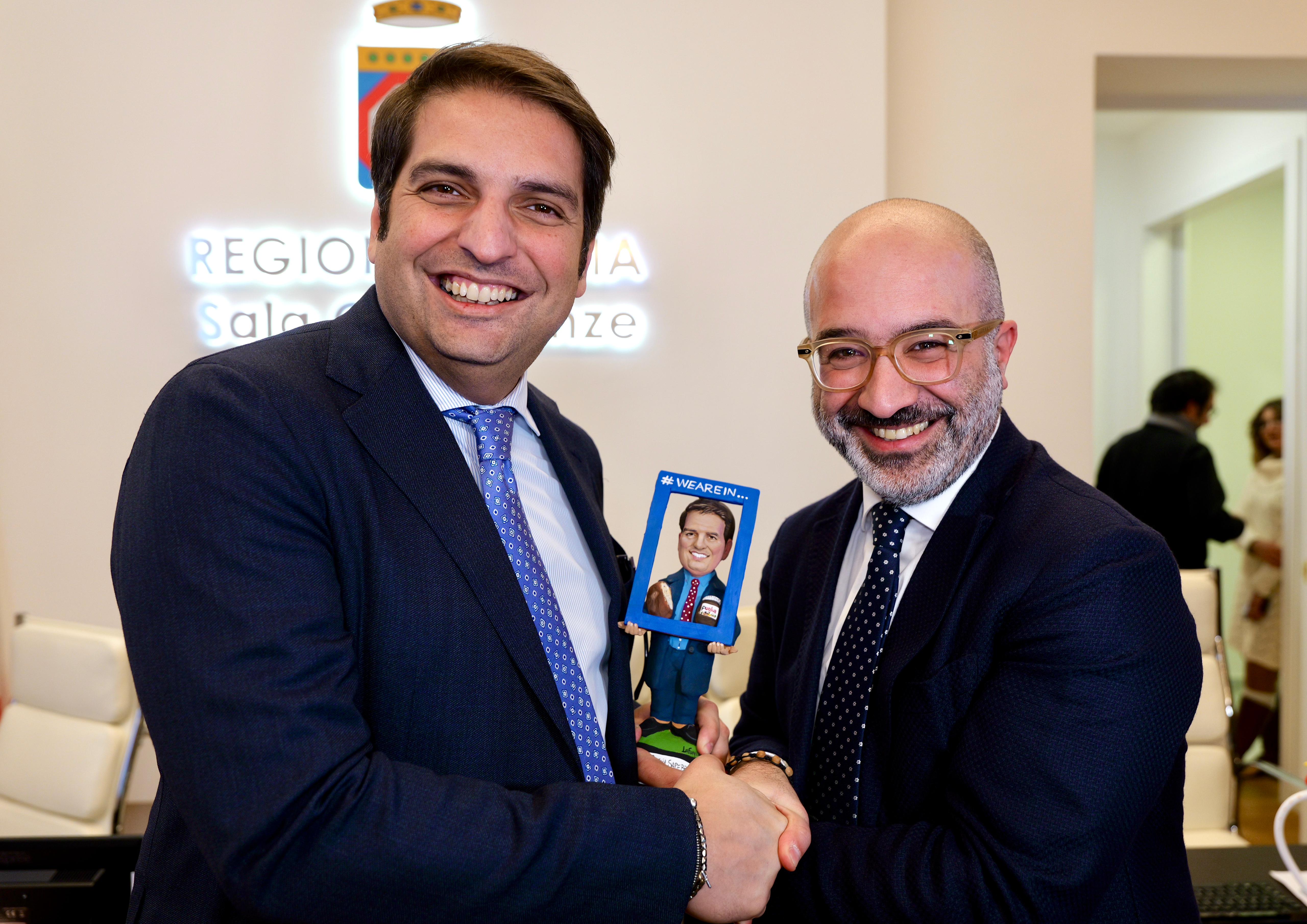 Galleria FIERA E MOSTRA-CONCORSO DEL FISCHIETTO IN TERRACOTTA DI RUTIGLIANO, PRESENTATA IN CONFERENZA STAMPA L'EDIZIONE 2024 - Diapositiva 11 di 14