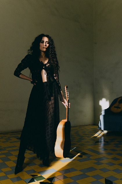 Galleria Polignano a Mare Città della Musica - Omaggio a Domenico Modugno - Grandi Artisti, Bande in Festa - Diapositiva 9 di 13