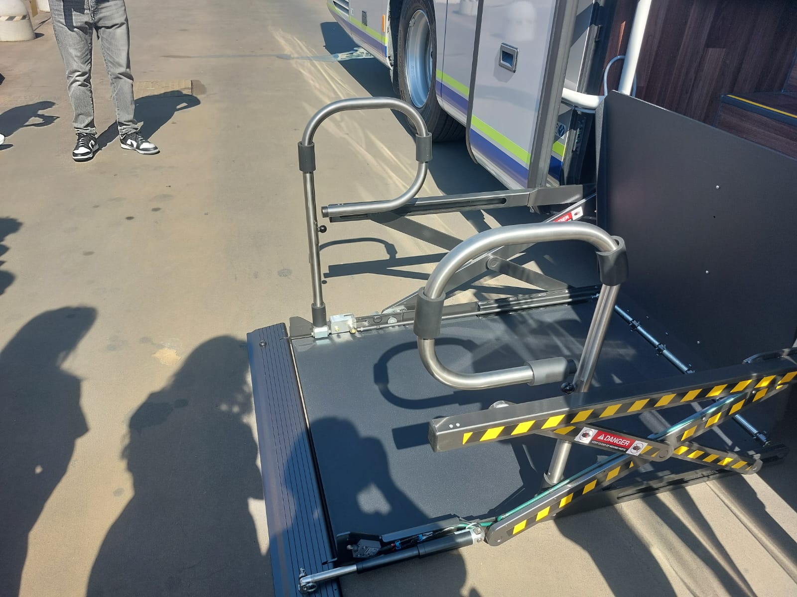 Galleria Trasporti, Regione e FSE presentano i primi sette nuovi autobus ibridi per una flotta sempre più sicura e moderna - Diapositiva 2 di 6