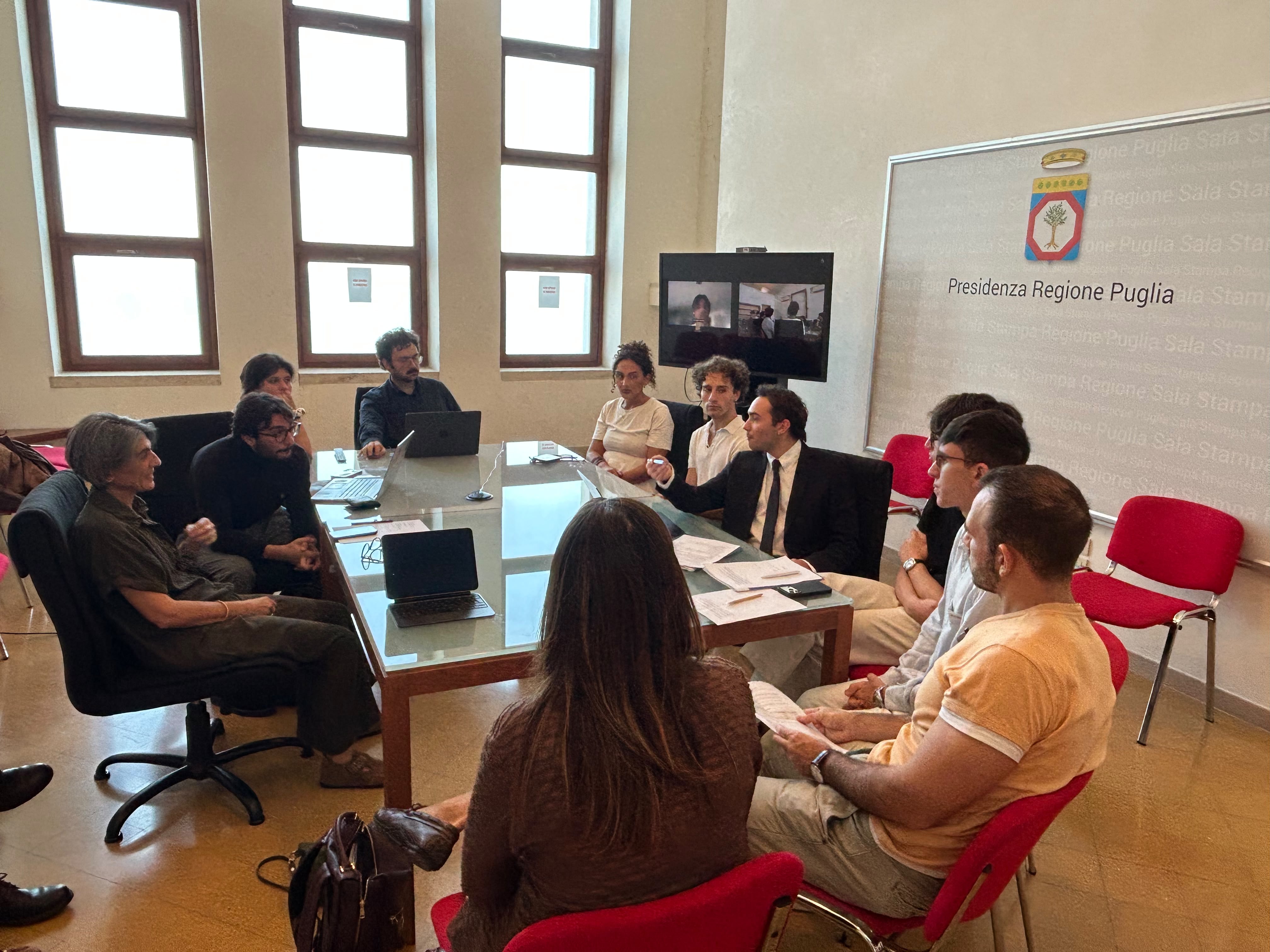 Galleria Università, garantita la copertura al 100% delle borse di studio Adisu per l’a.a. 2026/27. Miglietta: “Sforzo straordinario della Regione. Adesso regole condivise per i nuovi bandi e tavolo nazionale sul welfare studentesco” - Diapositiva 3 di 3