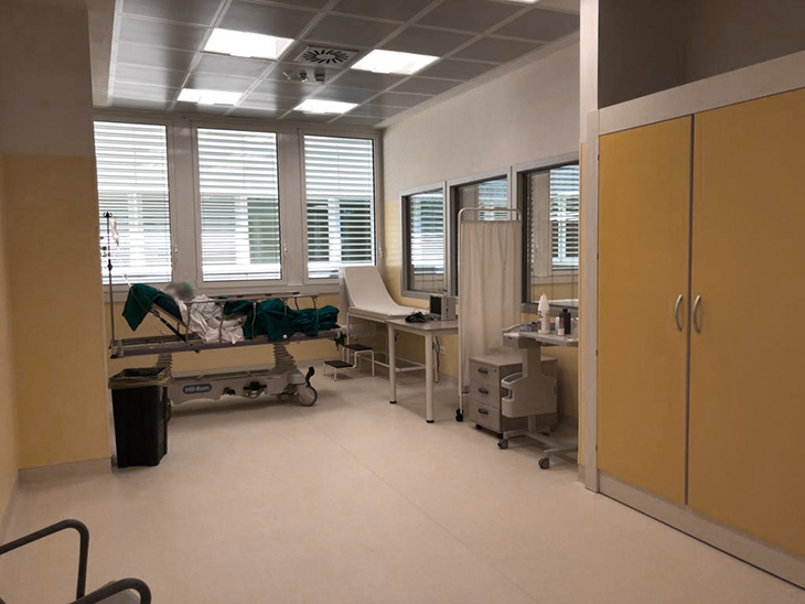 Galleria Il DEA di Lecce ha accolto i suoi primi 9 pazienti affetti da Covid-19 - Diapositiva 4 di 6