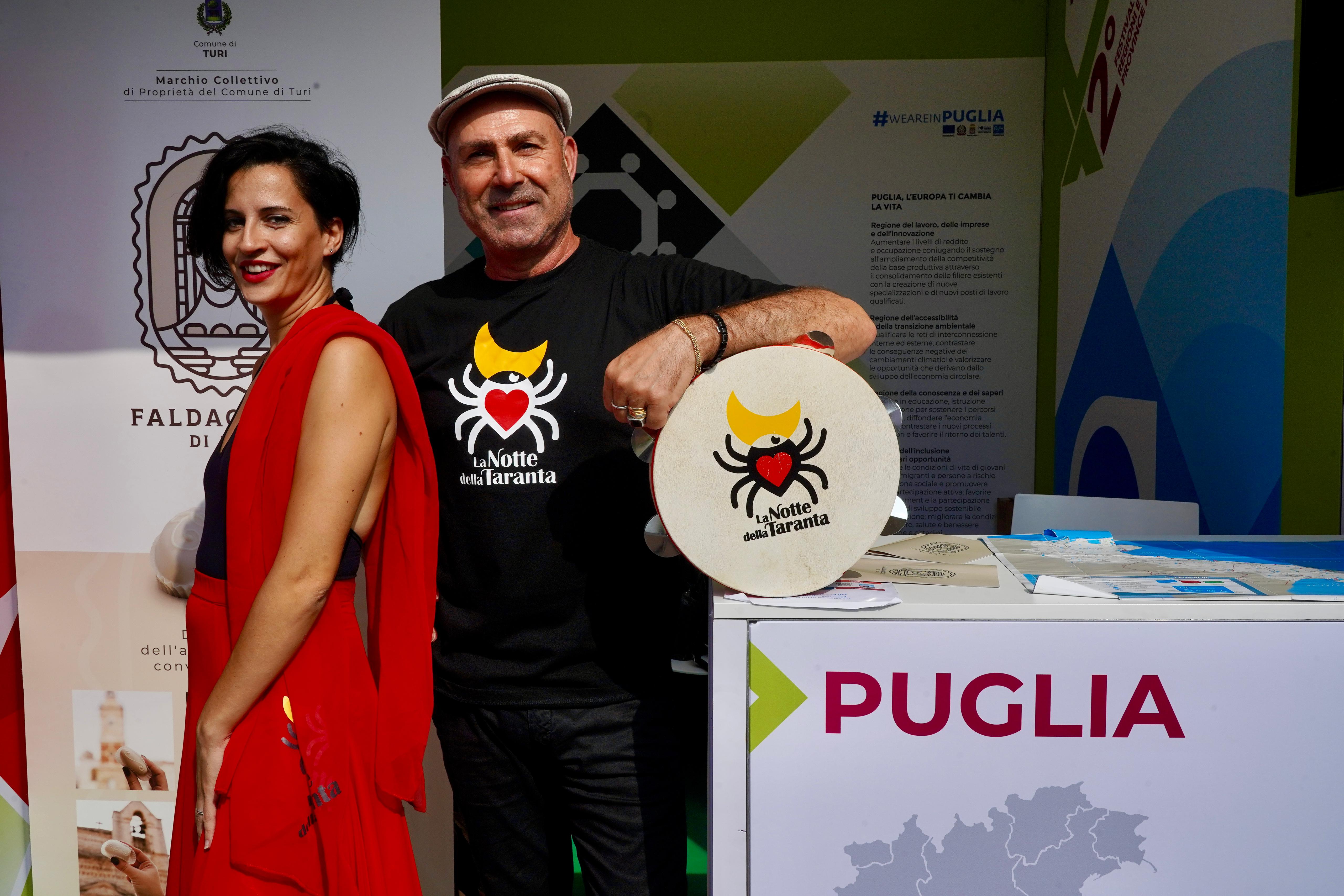 Galleria FESTIVAL DELLE REGIONI, OGGI IL PRESIDENTE MATTARELLA  EMILIANO: “SUL PNRR LE REGIONI VIGILERANNO E COLLABORERANNO AFFINCHÈ GLI OBIETTIVI DI SPESA SIANO RISPETTATI” - Diapositiva 13 di 13