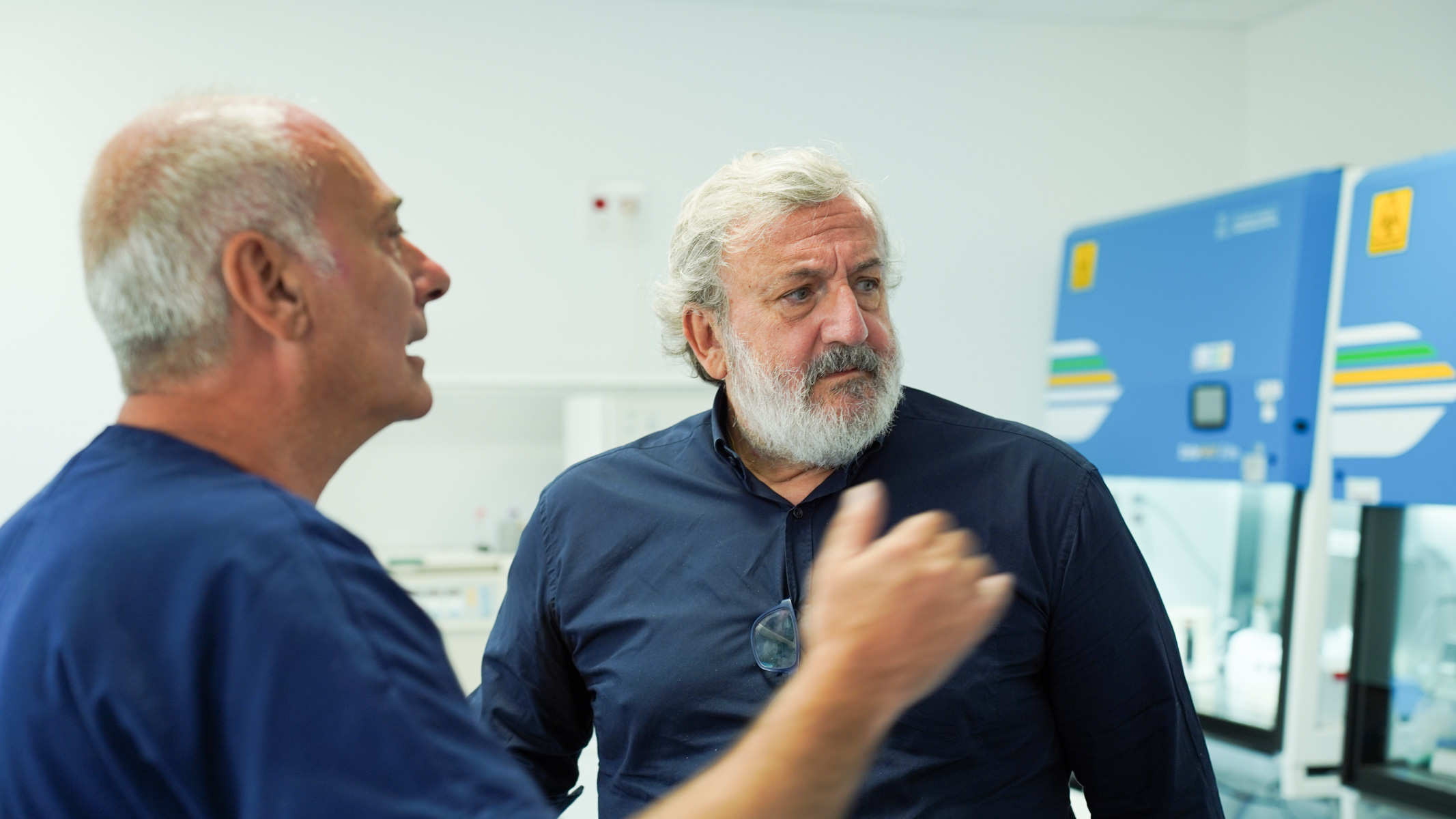 Galleria Nuovo laboratorio di Microbiologia provinciale della ASL all'ospedale Di Venere - Diapositiva 13 di 21