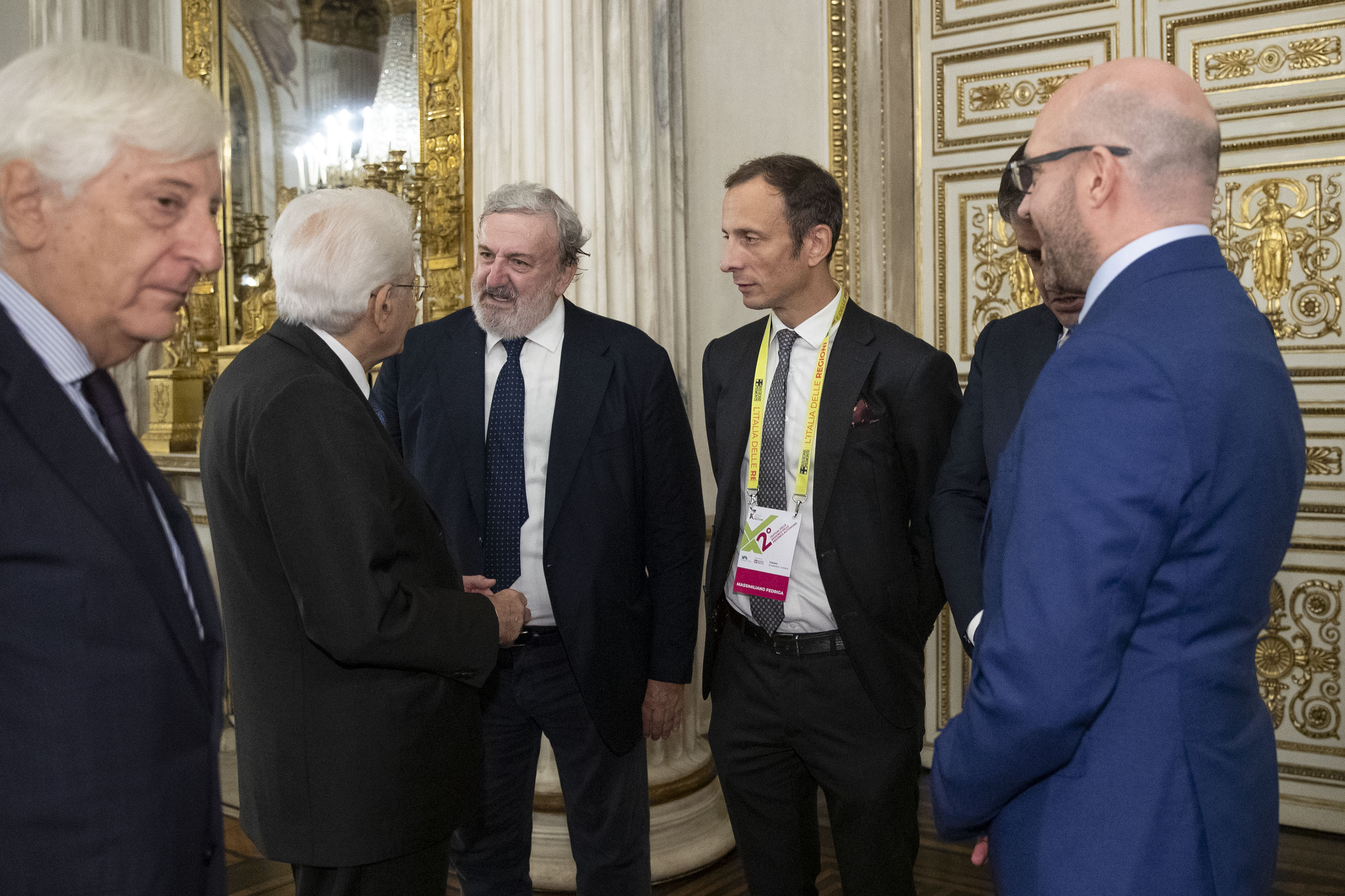 Galleria FESTIVAL DELLE REGIONI, OGGI IL PRESIDENTE MATTARELLA  EMILIANO: “SUL PNRR LE REGIONI VIGILERANNO E COLLABORERANNO AFFINCHÈ GLI OBIETTIVI DI SPESA SIANO RISPETTATI” - Diapositiva 7 di 13