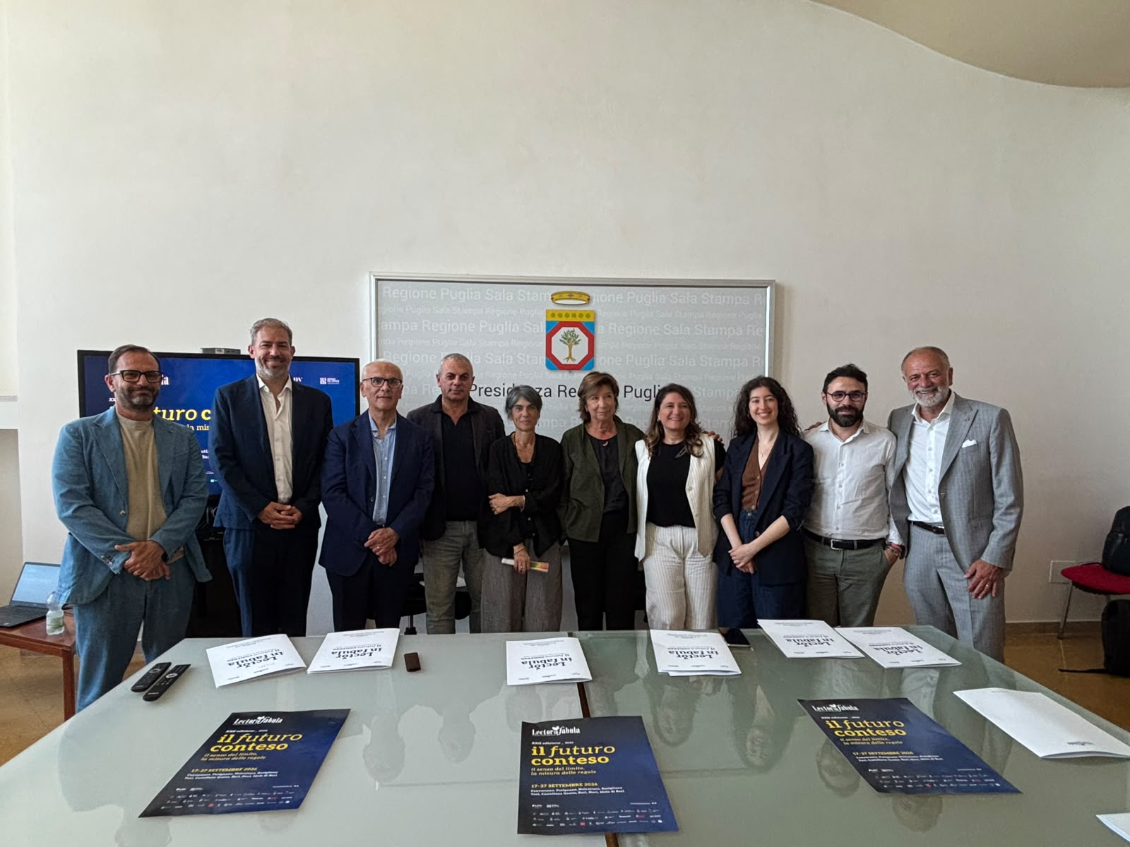 Galleria Presentata in Regione Puglia la XXII edizione di Lectorinfabula, dedicata a “Il futuro conteso” - Diapositiva 2 di 4