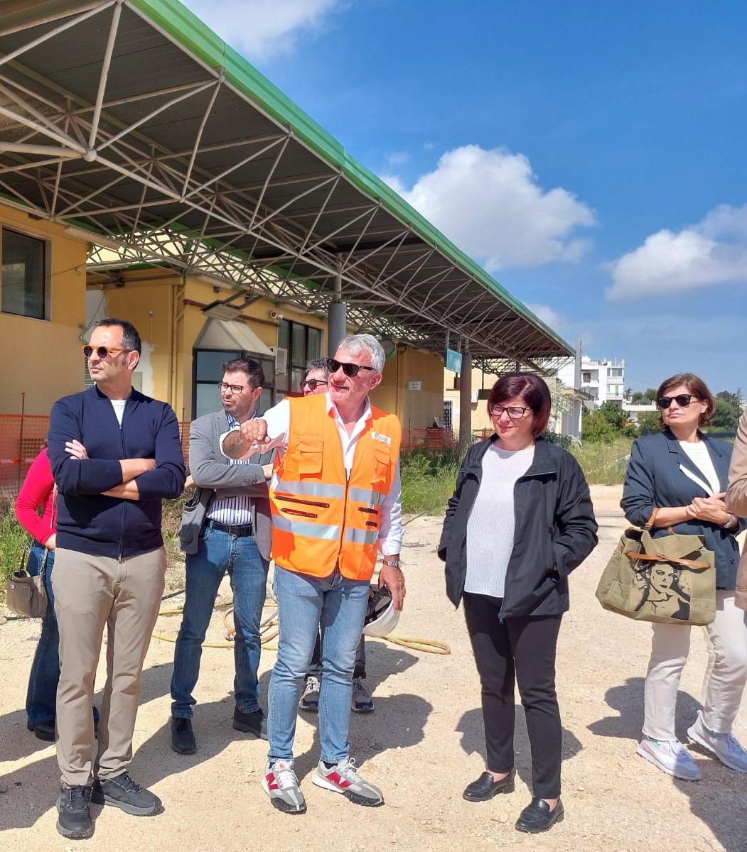 Galleria Trasporti, l’assessore Ciliento visita il cantiere della stazione interrata di Capurso - Diapositiva 1 di 7