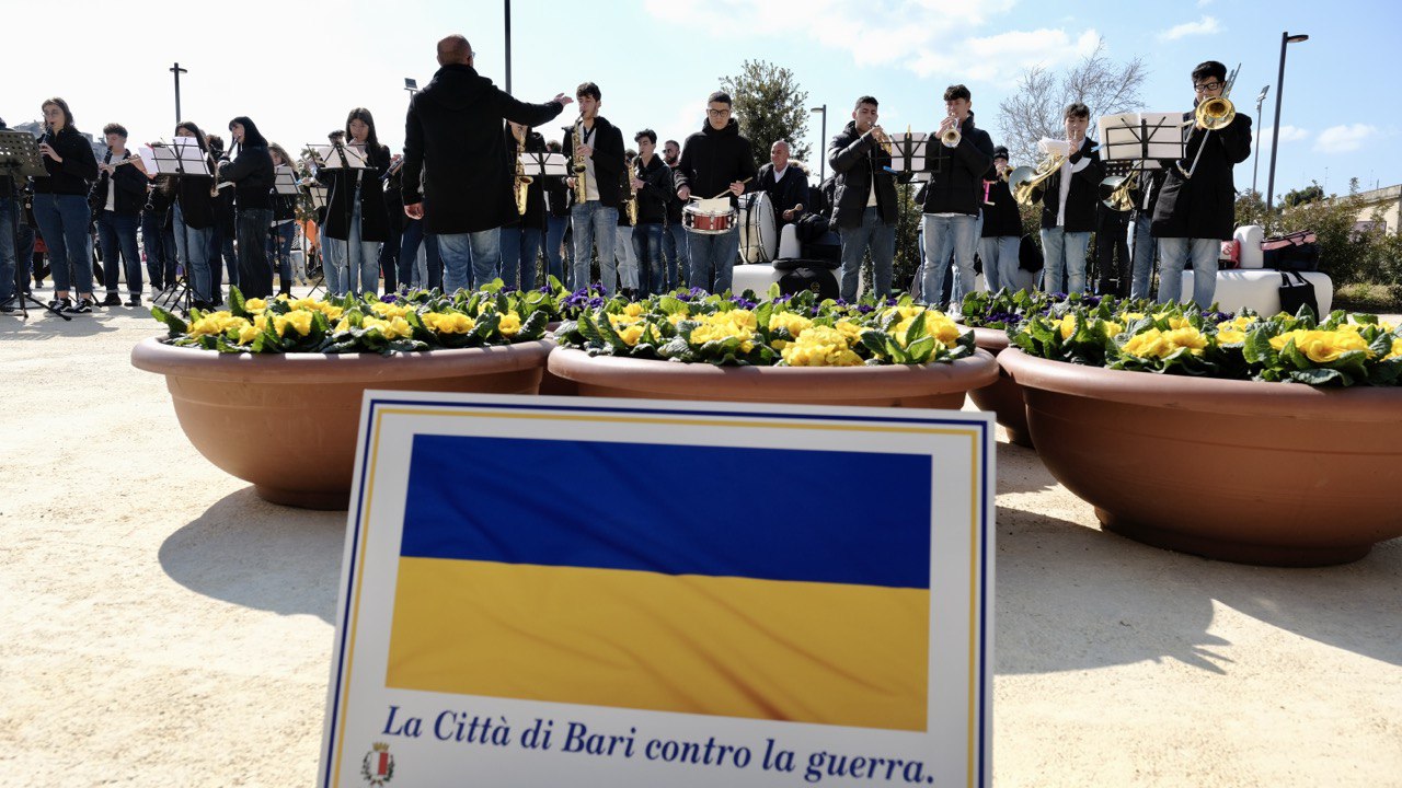 Galleria Apertura nuovo Parco Rossani, Emiliano: 