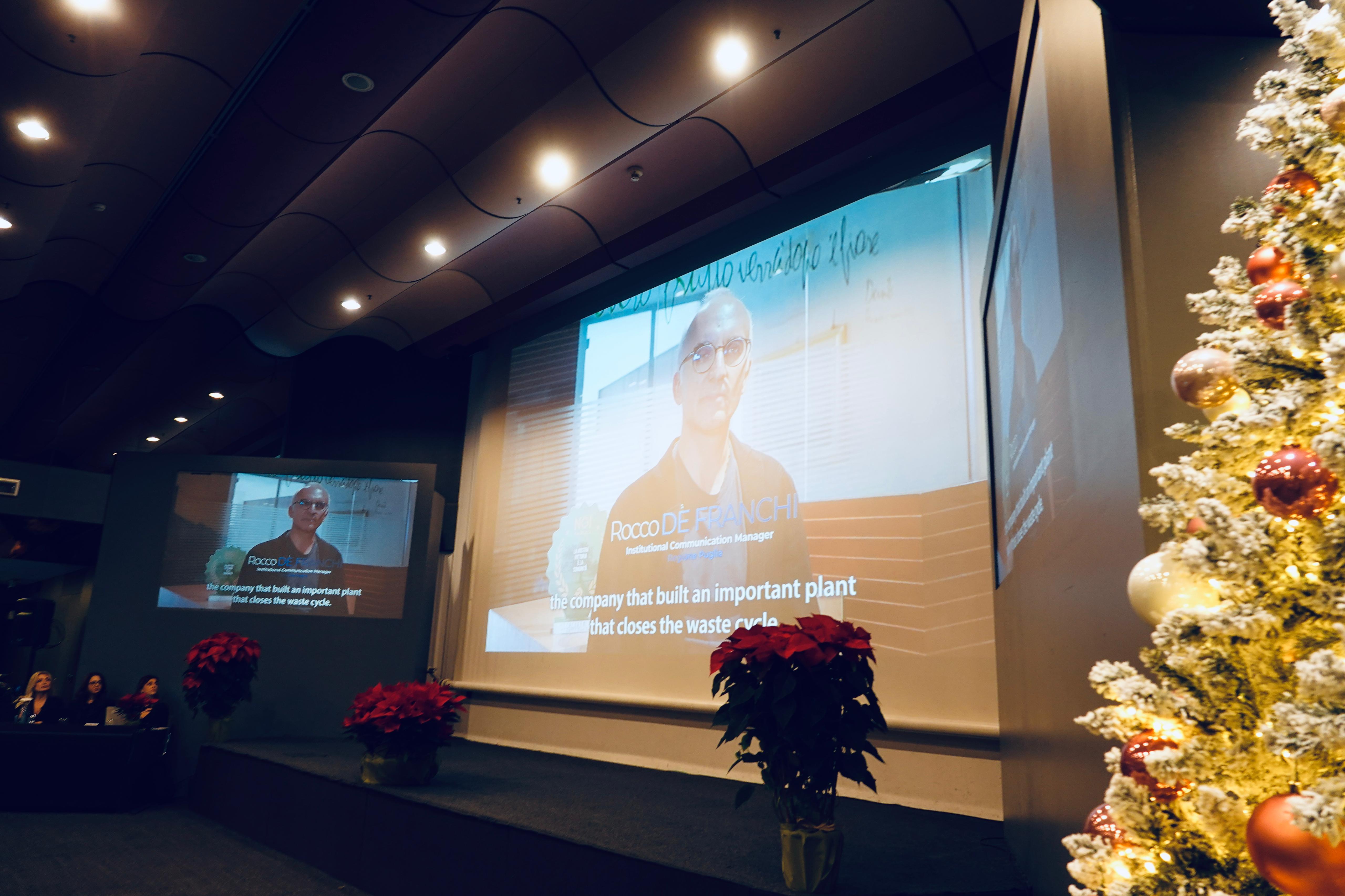 Galleria Riunione a Bari del Comitato di Sorveglianza PR Puglia FESR-FSE+ 2021-2027 - Diapositiva 3 di 12