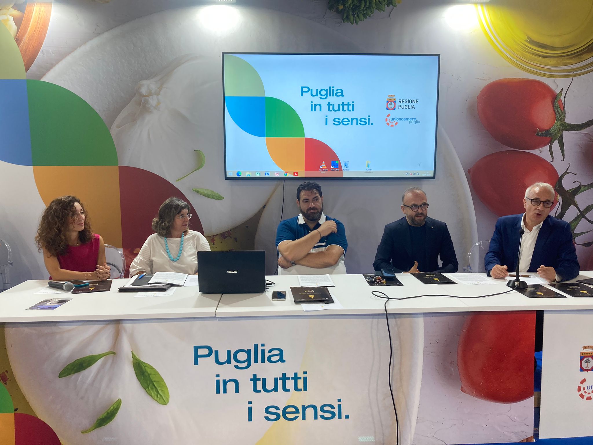 Galleria FDL 2023. Galà nazionale dell’Olio extravergine di oliva in puglia: il Premio Foglia d’olio 2023 a cinque donne imprenditrici - Diapositiva 4 di 4