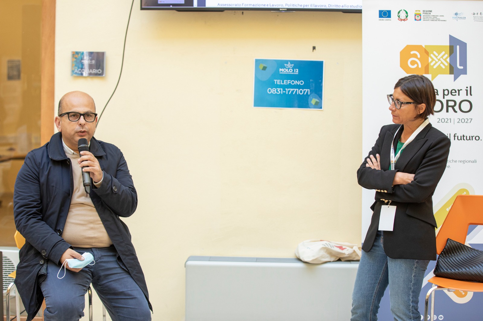 Galleria APPRODA A BRINDISI AGENDA PER IL LAVORO 2021-2027 DI REGIONE PUGLIA TERZA TAPPA NEL COWORKING SPACE MOLO 12 DI PALAZZO GUERRERI - Diapositiva 5 di 9