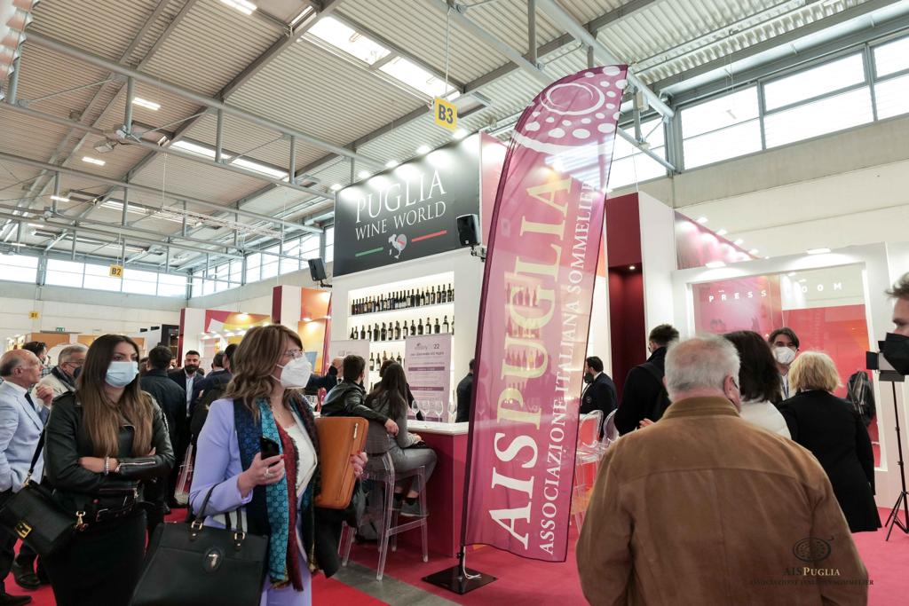 Galleria Si chiude il Vinitaly 2022, Pentassuglia: 