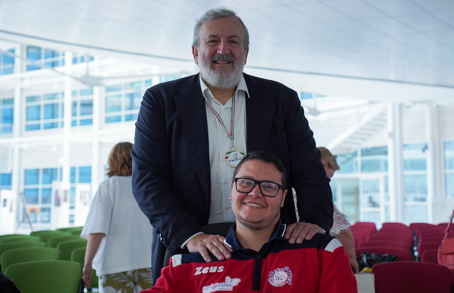 Galleria Emiliano riceve la squadra 