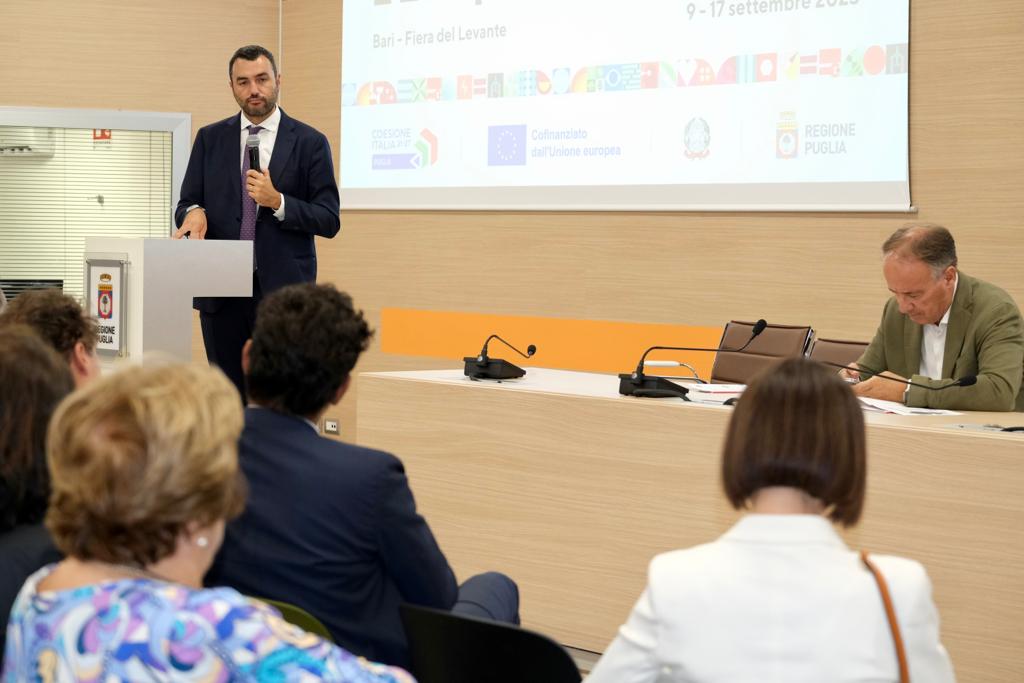 Galleria FdL 2013. Presentata la strategia di attrazione dei talenti #mareAsinistra - Diapositiva 2 di 11