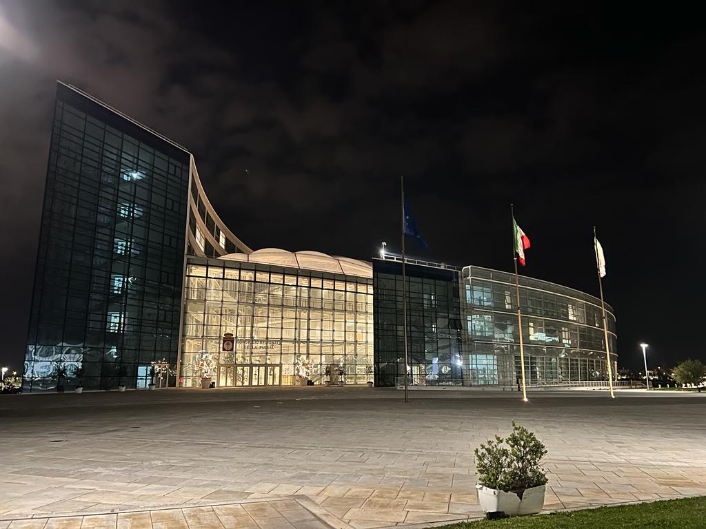 Galleria La Regione Puglia potenzia il sistema dei collegamenti tra aeroporti e destinazioni turistiche: aggiunti 700mila euro nel Bilancio di previsione - Diapositiva 3 di 5