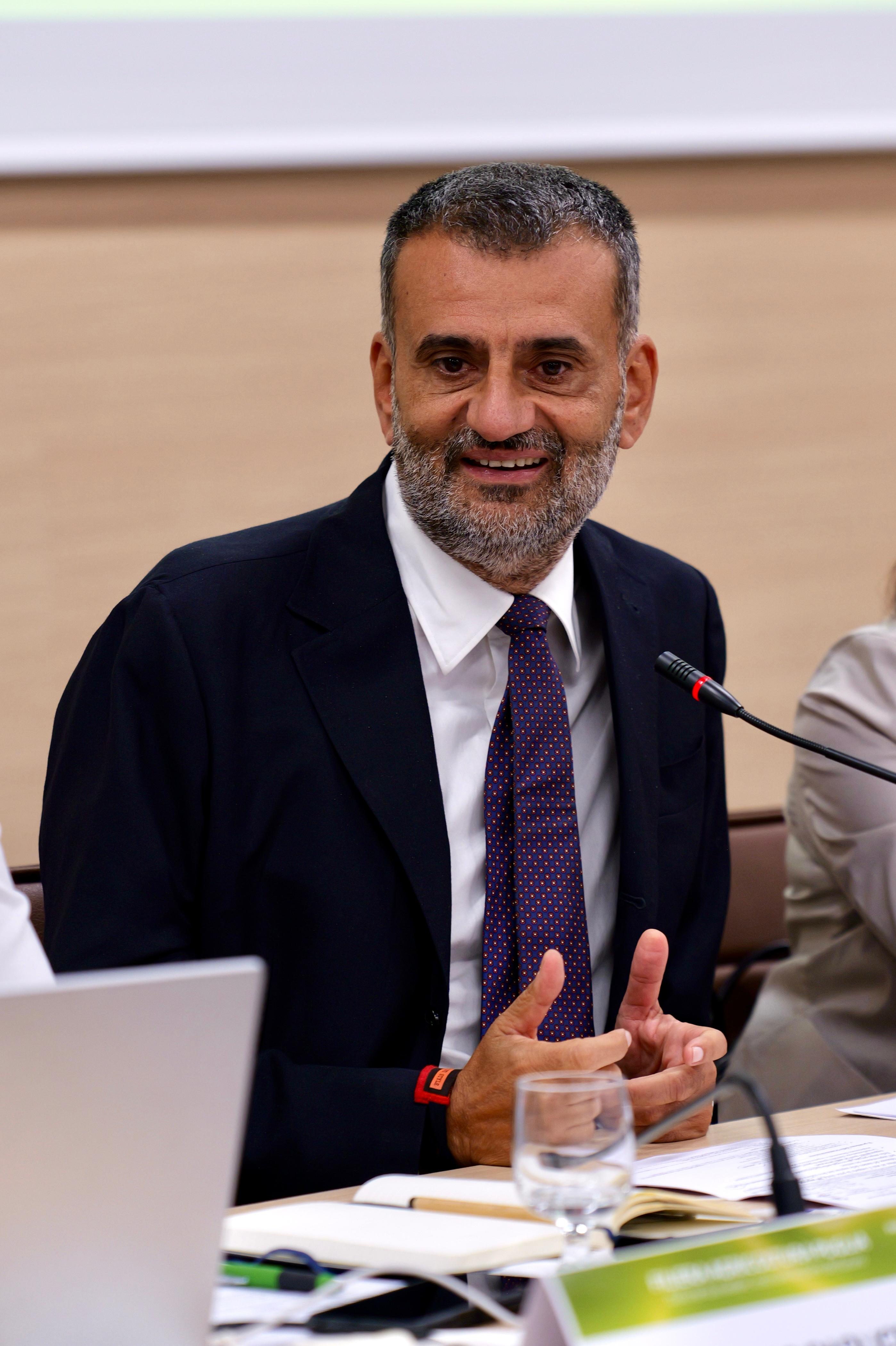 Galleria Filiera Agricoltura Puglia: la strategia regionale per creare valore ai prodotti e alle imprese - Diapositiva 1 di 13