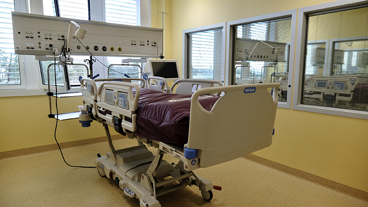 Galleria Il Dea di Lecce convertito in ospedale Covid-19, Emiliano: “Pronto ad accogliere i pazienti” - Diapositiva 7 di 17