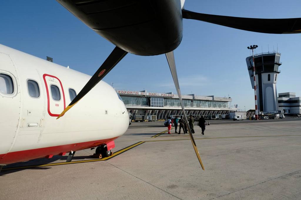 Galleria Ucraina, missione pugliese di salvataggio: arrivati a Bari 12 rifugiati, tra cui otto bambini - Diapositiva 21 di 21